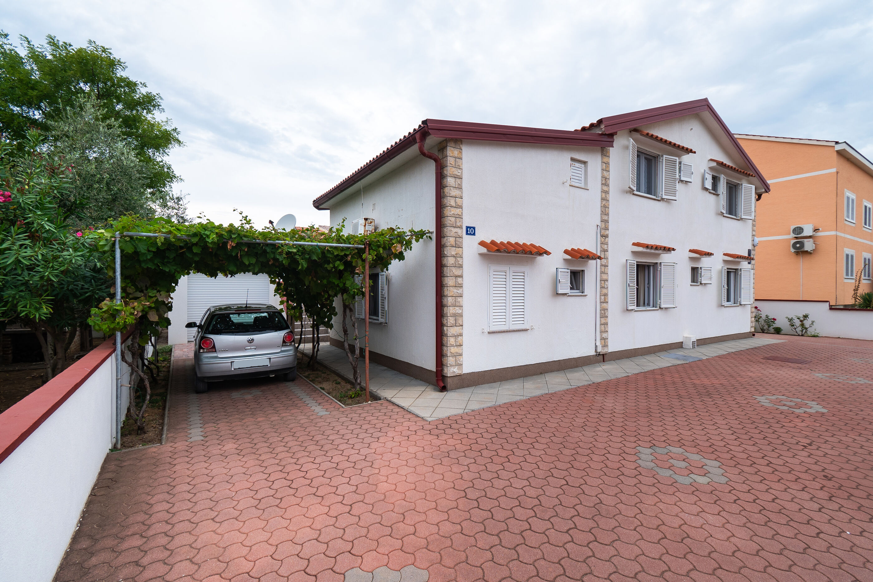 Apartments Miljenka 14031-A2