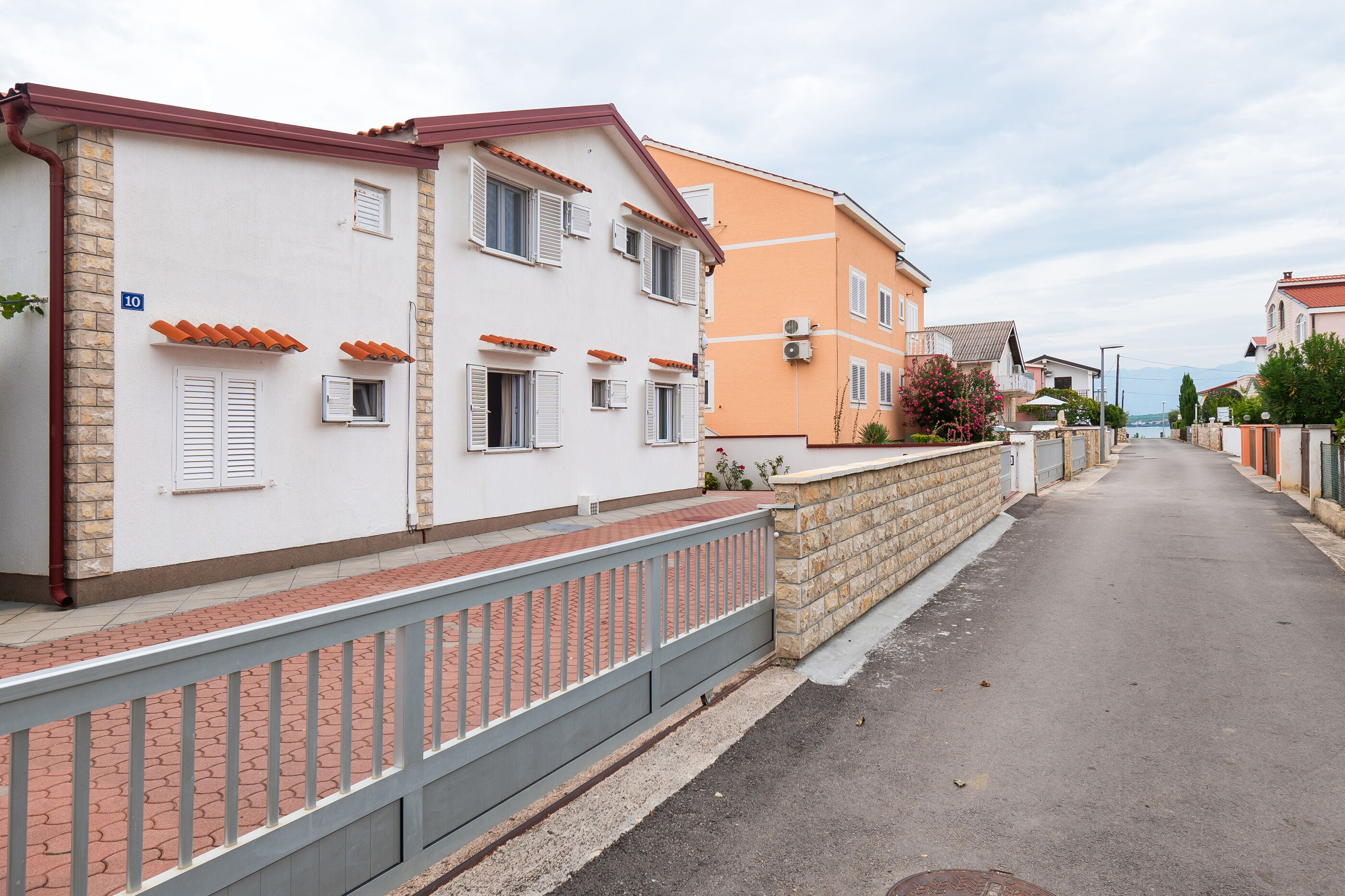 Apartments Miljenka 14031-A2