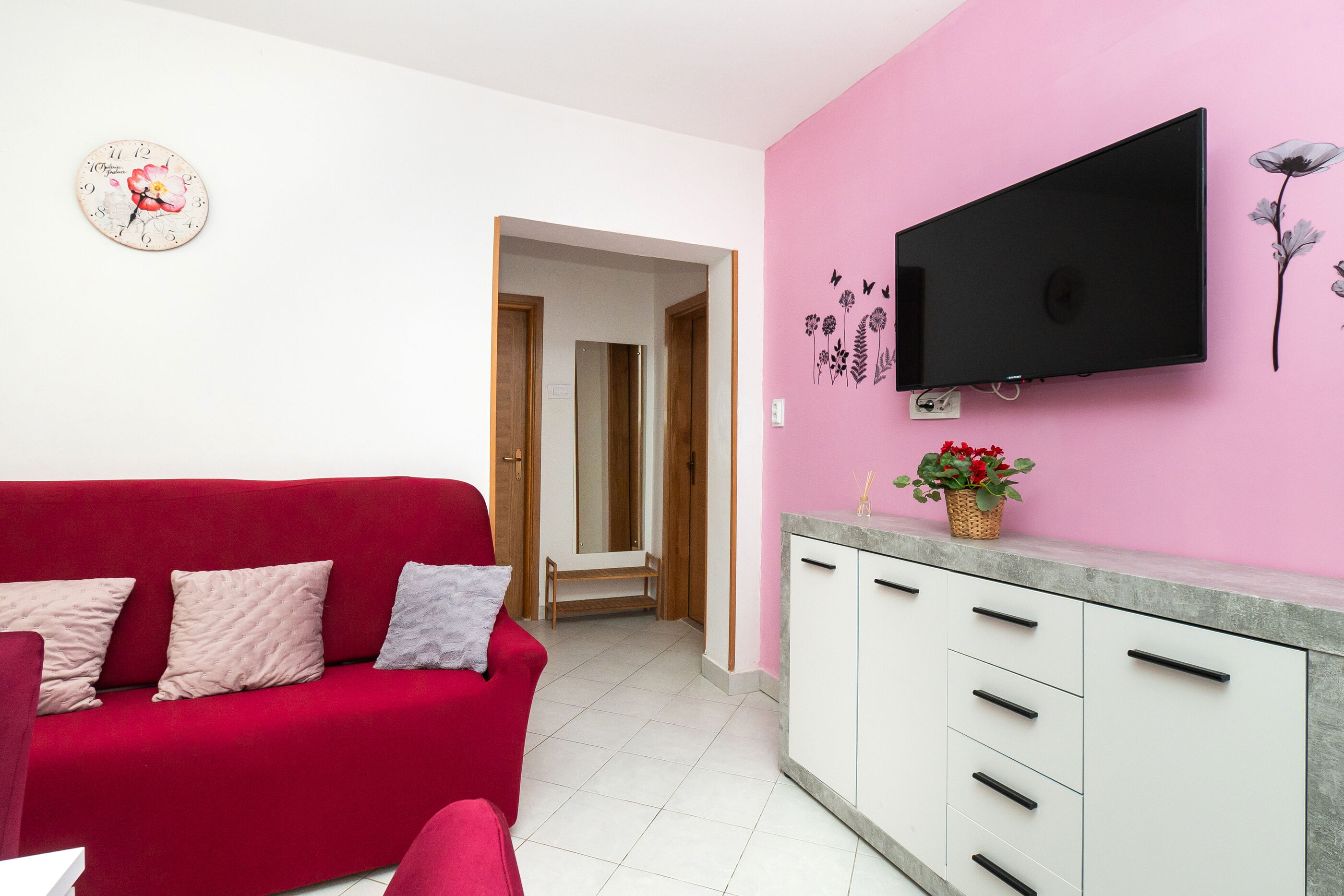 Apartments Miljenka 14031-A1