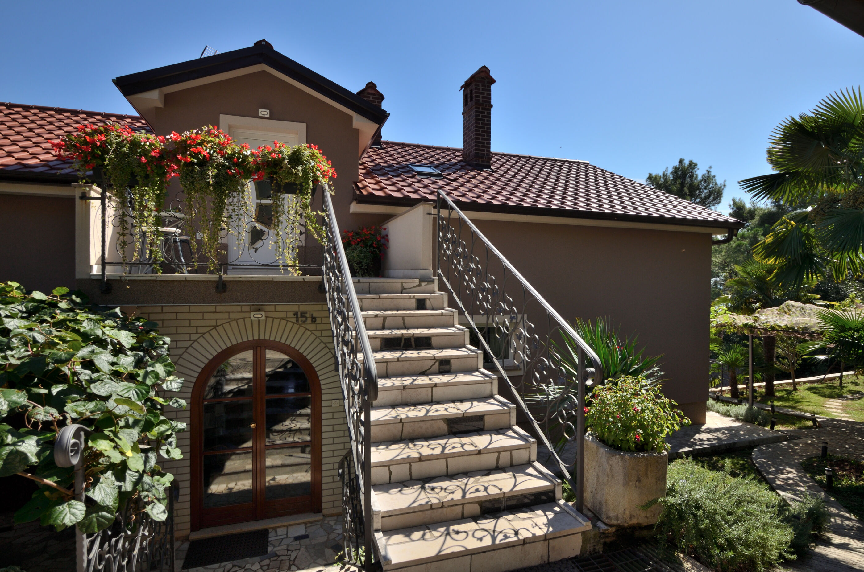 Apartments Viktoria 61331-A2