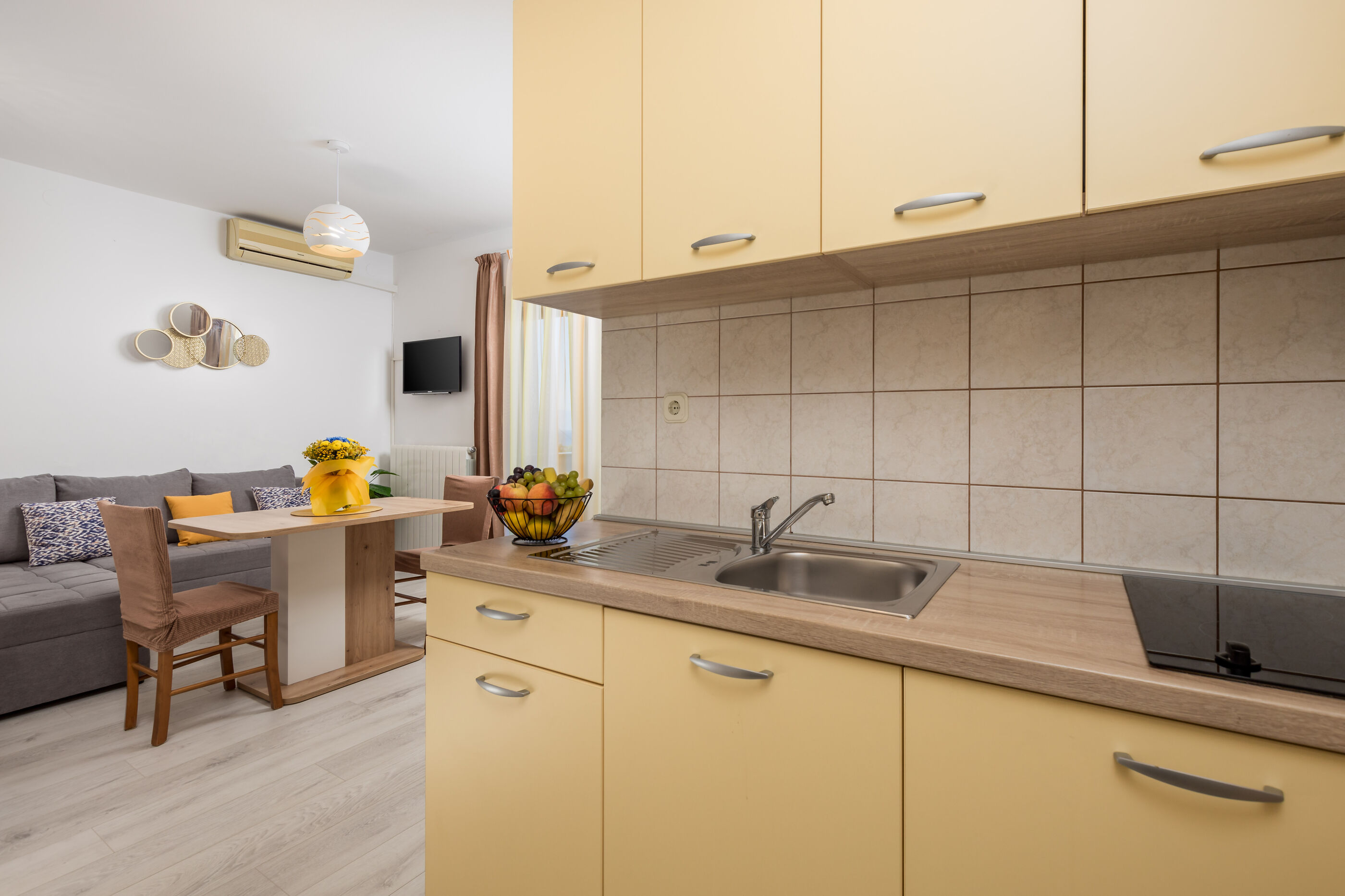 Apartments and Room Slavica 68421-A2