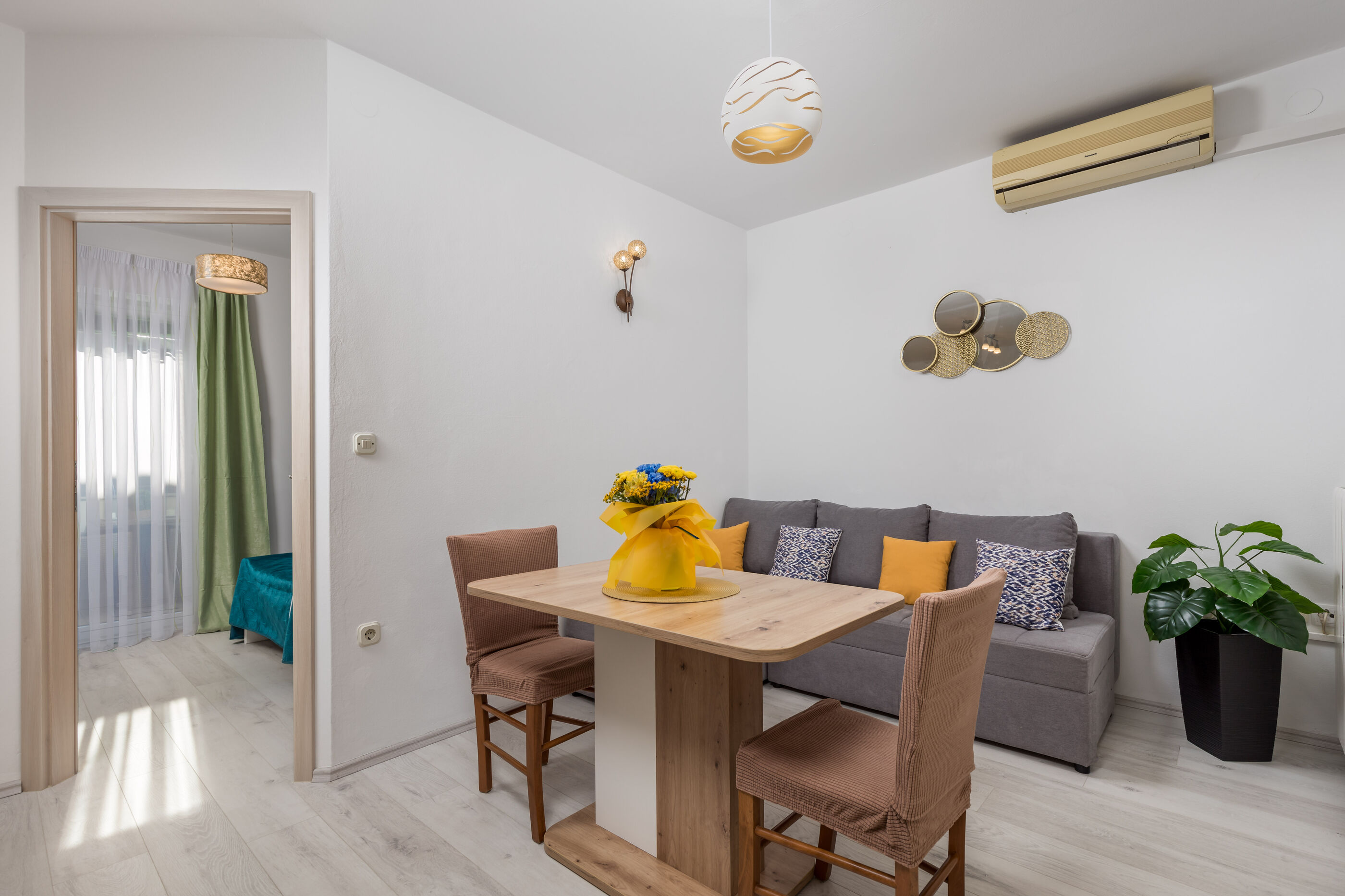Apartments and Room Slavica 68421-A2