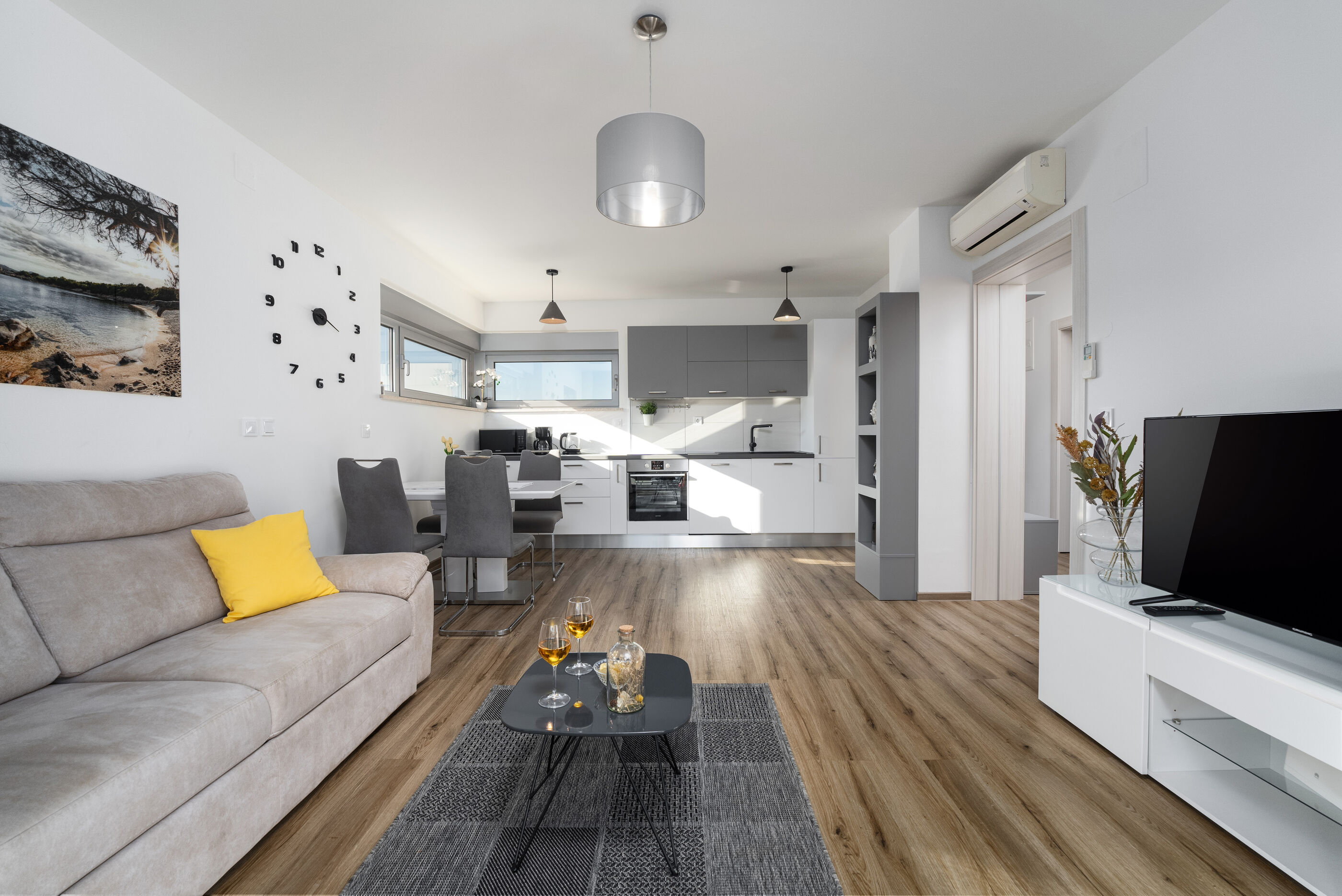 Apartment Filip Premium 83582-A1