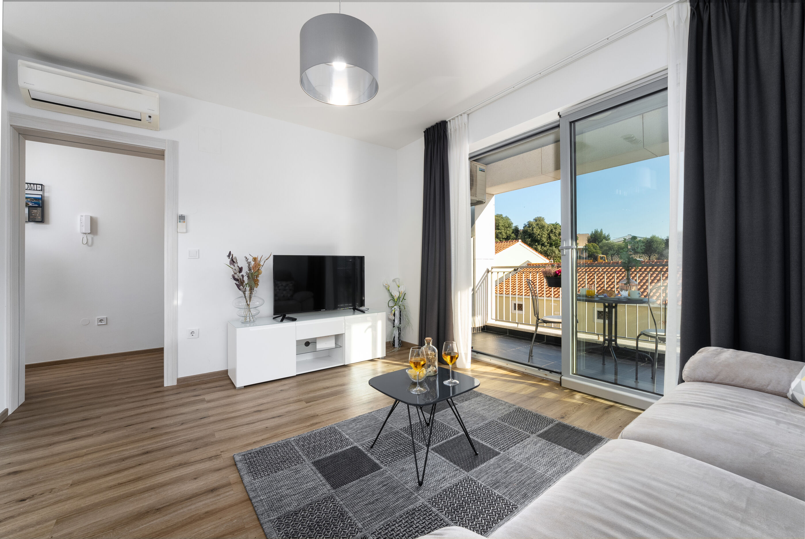 Apartment Filip Premium 83582-A1