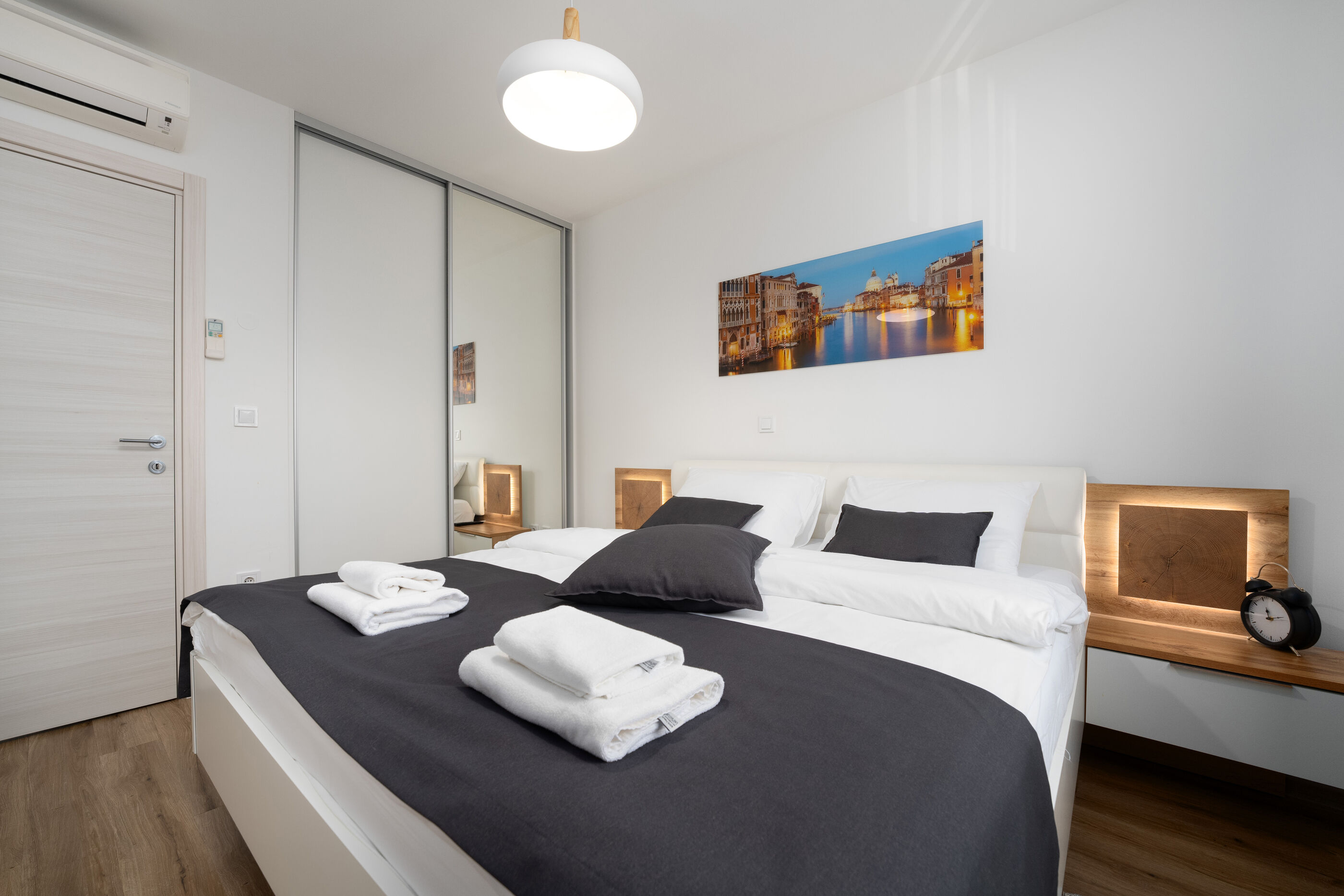 Apartment Filip Premium 83582-A1