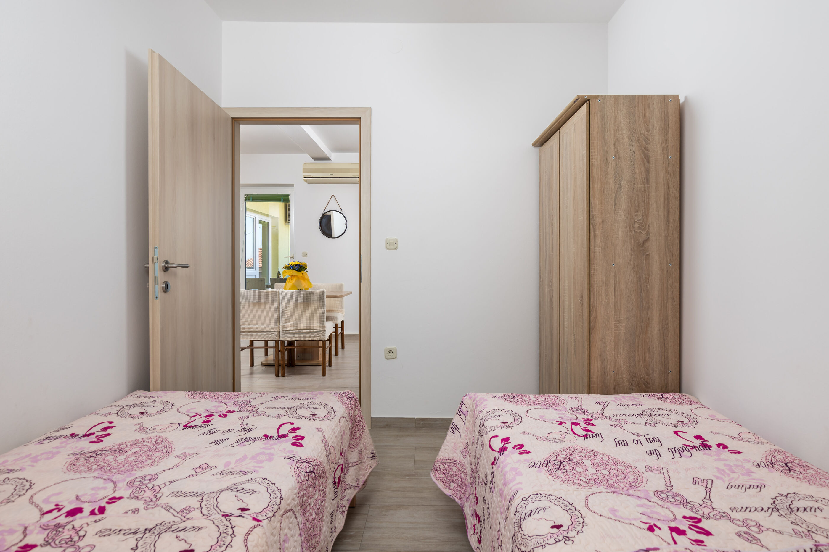 Apartments and Room Slavica 68421-A3