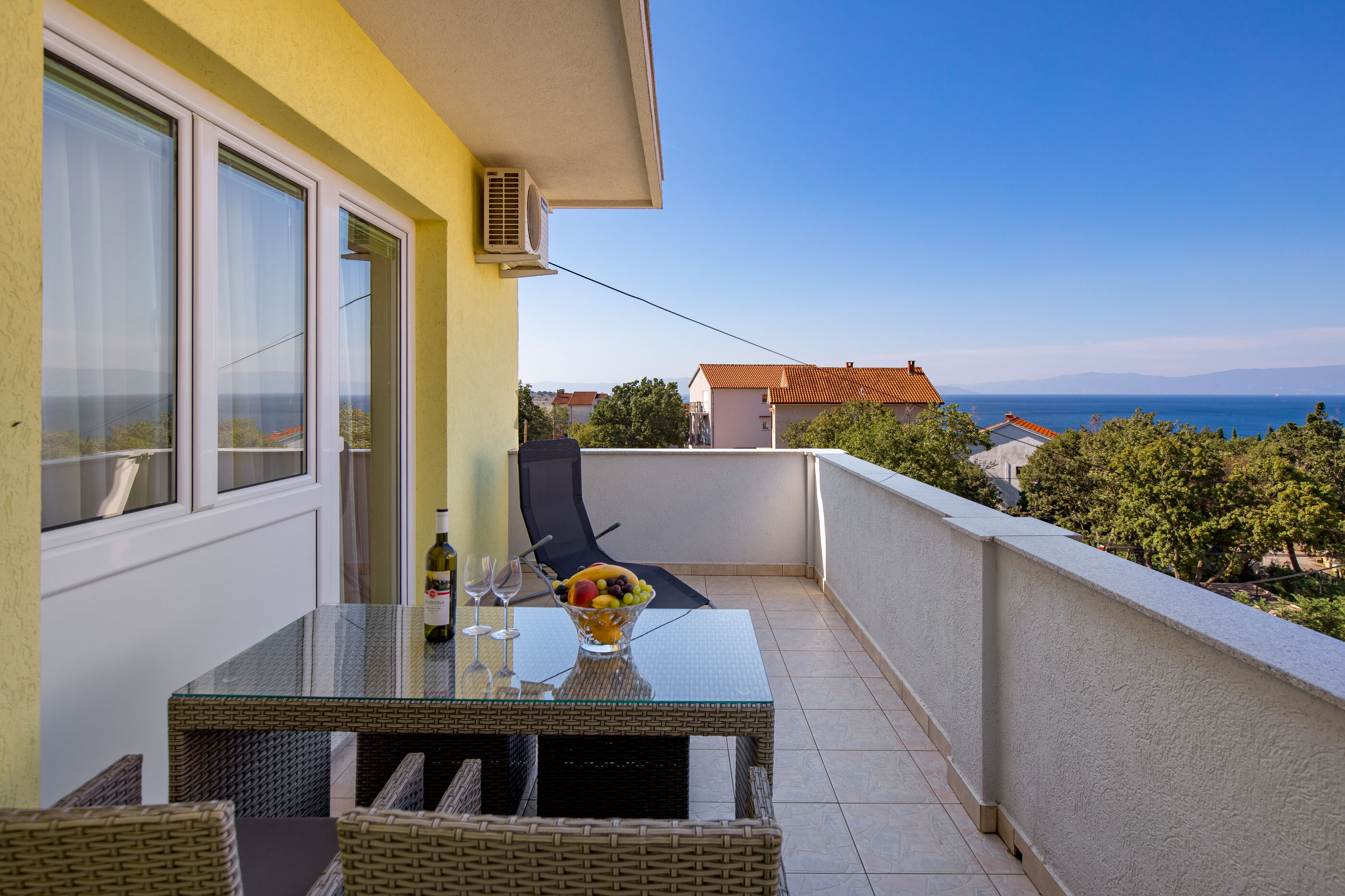 Apartments and Room Slavica 68421-A3