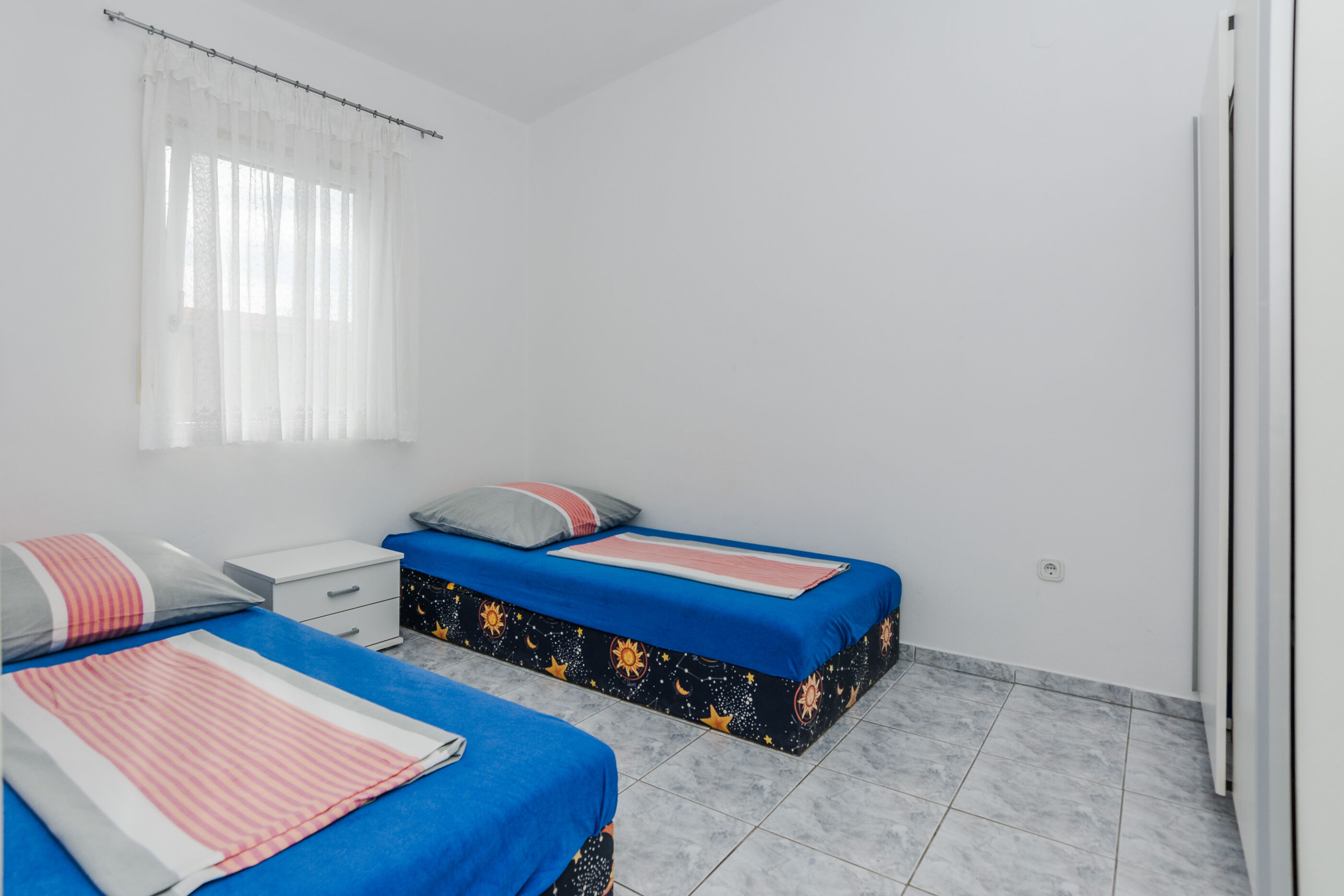 Apartments Palaic 30628-A2