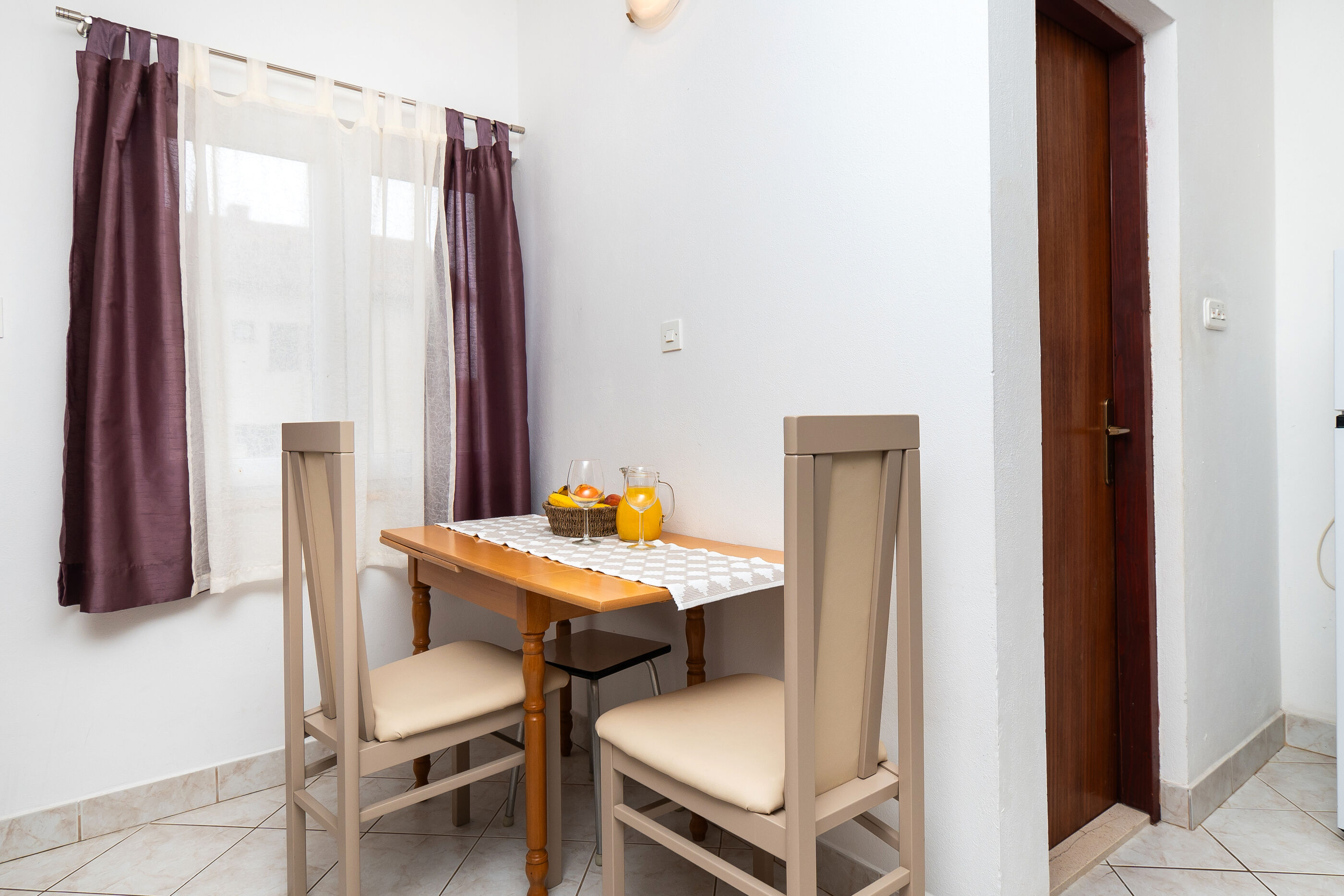 Apartments Miljenka 14031-A2