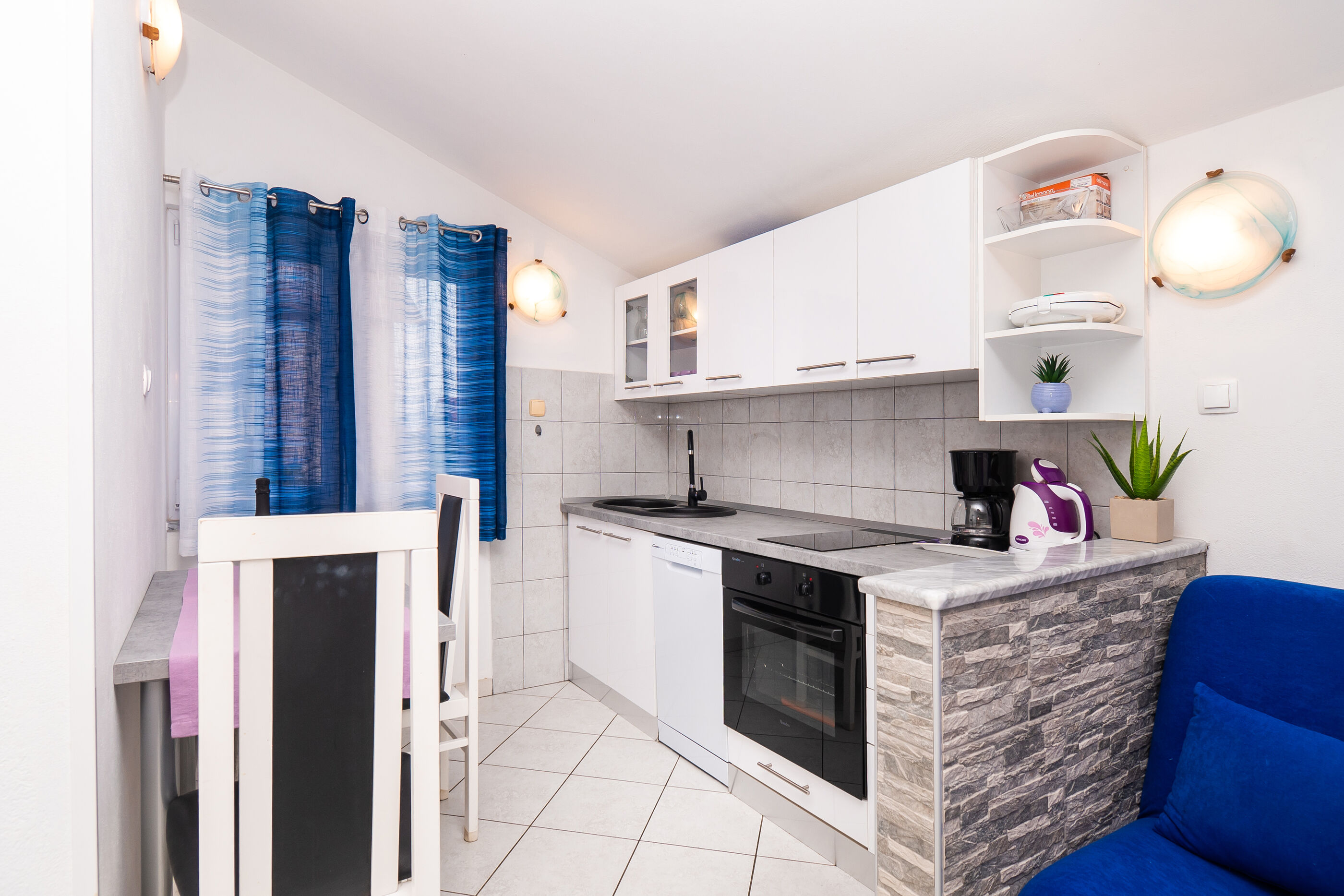 Apartments Miljenka 14031-A3
