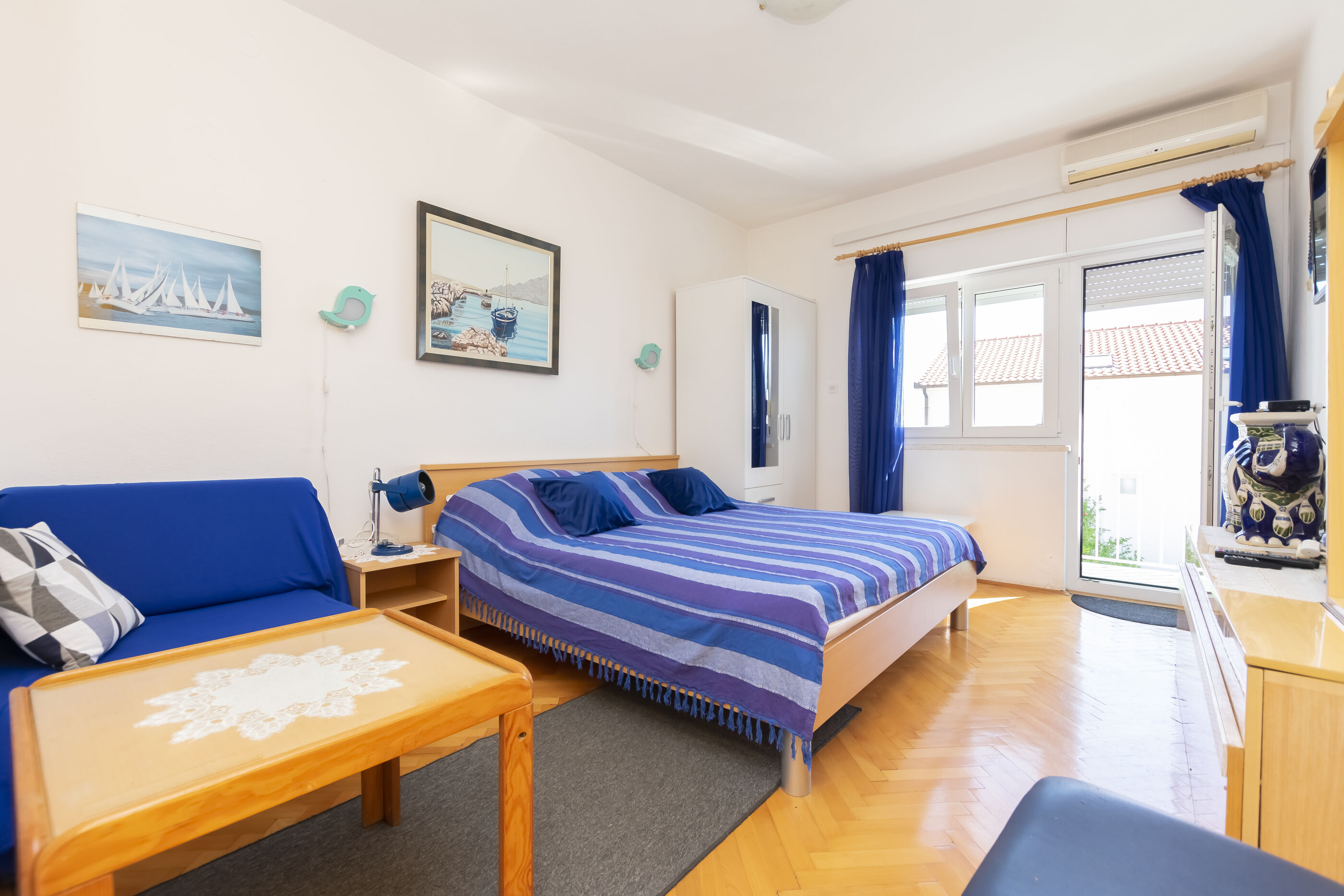Apartment Two Sisters 89621-A1