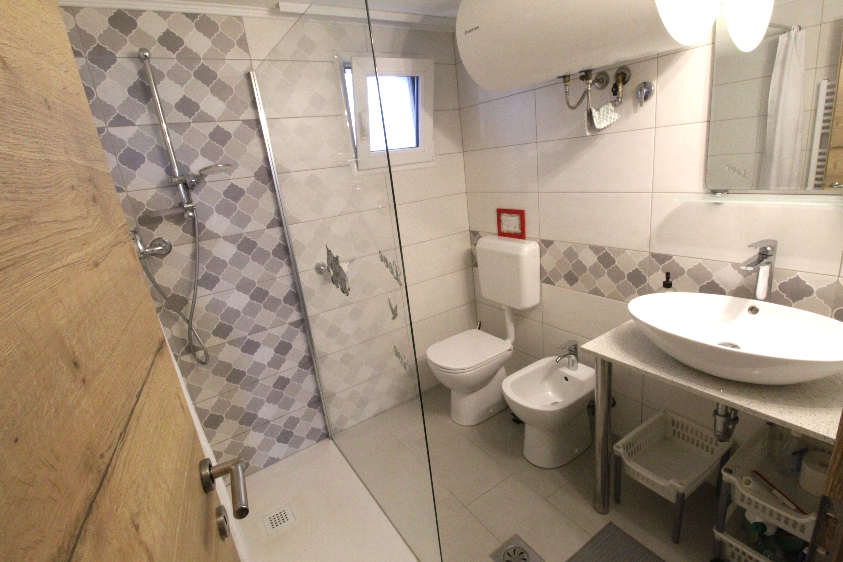 Apartment Karmen sa pogledom na more 79312-A1