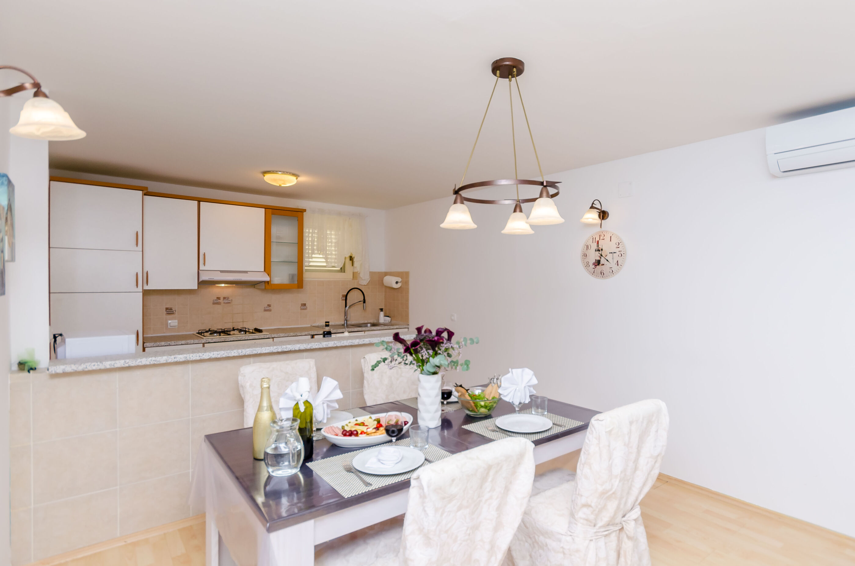 Apartments Vila Jelka 49712-A1