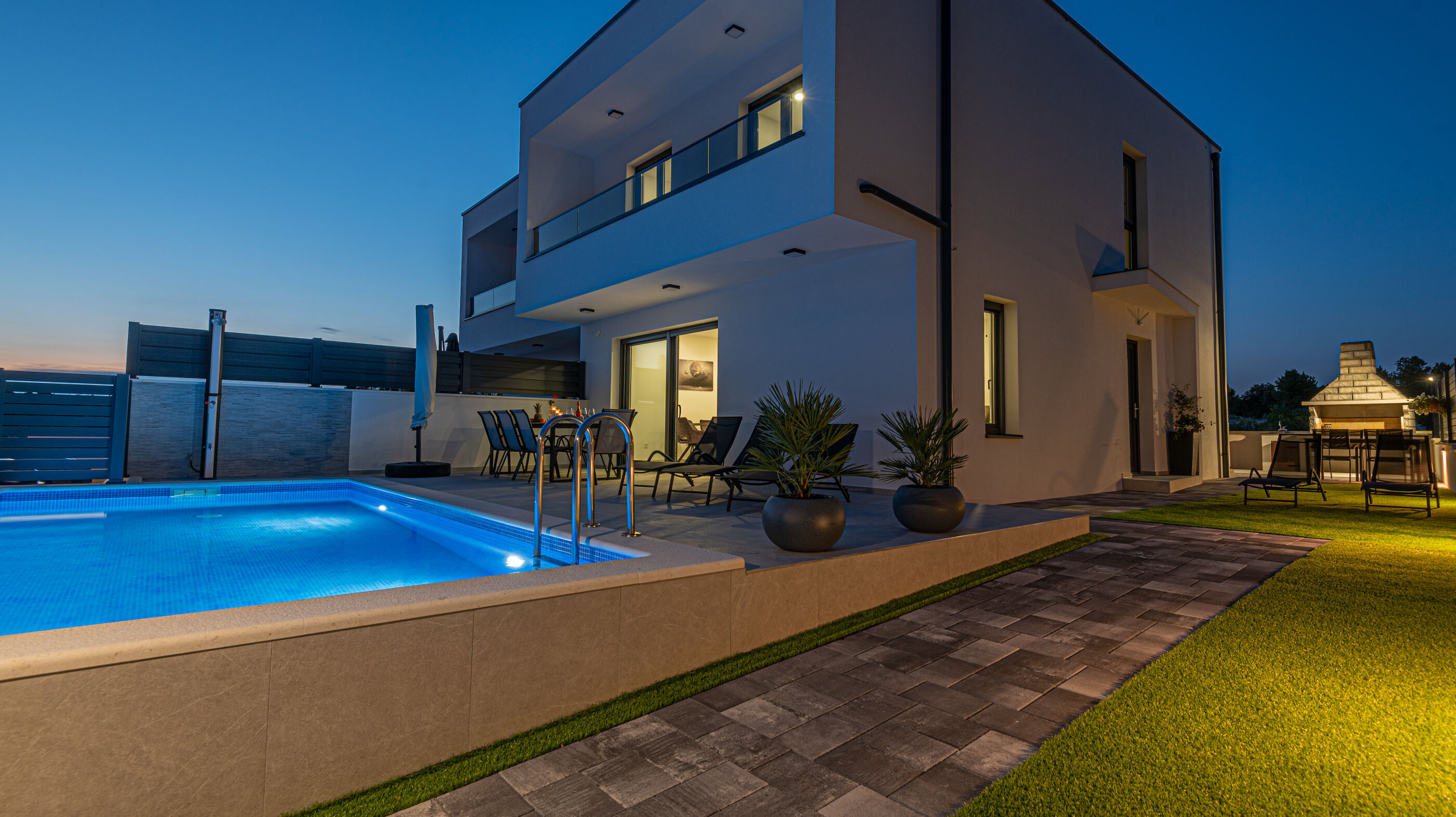 Villa Elegance Escape V4251-K2