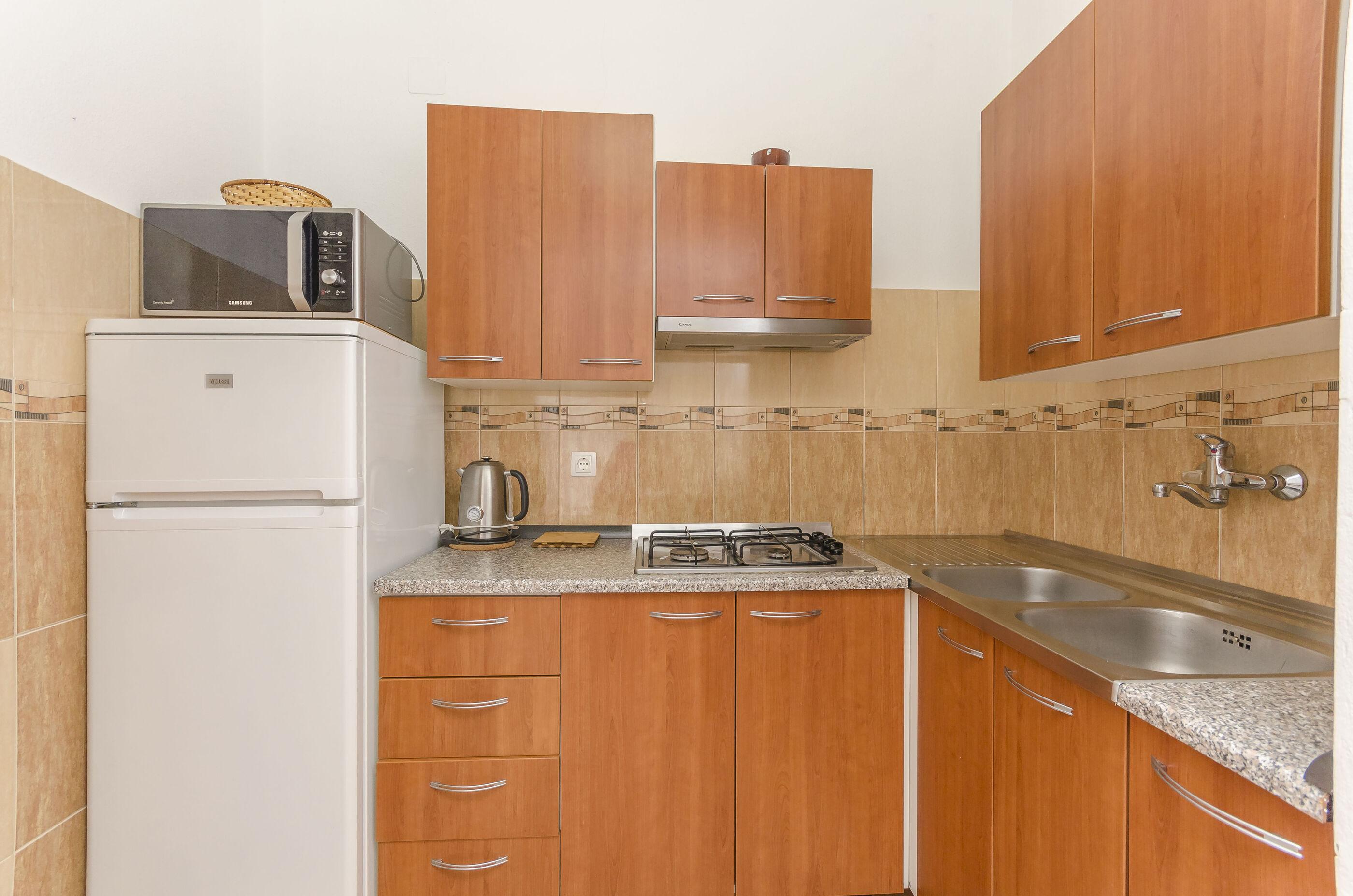 Apartments Rusan 97281-A1