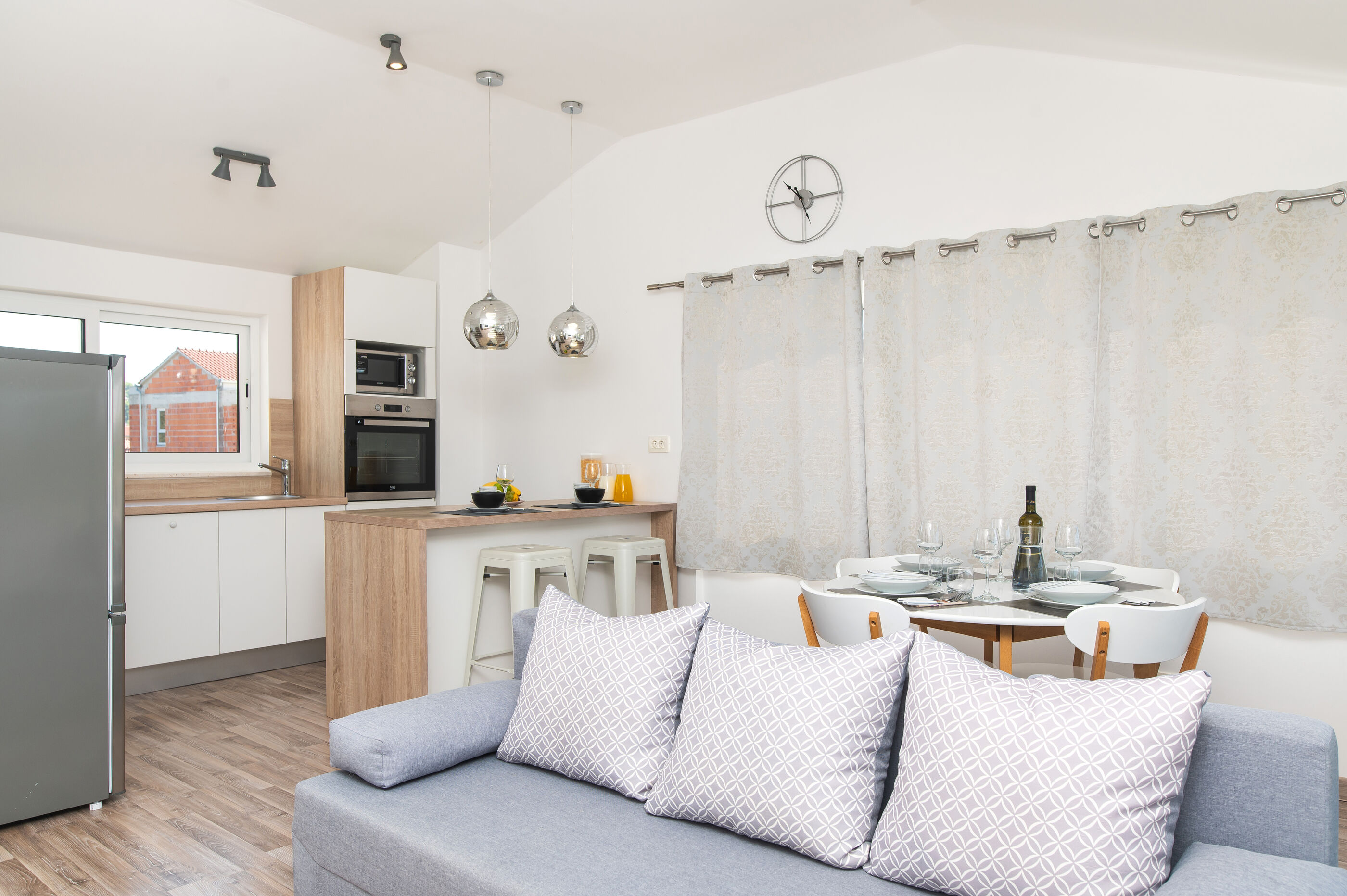 Apartments Ideal Holiday 90931-A1