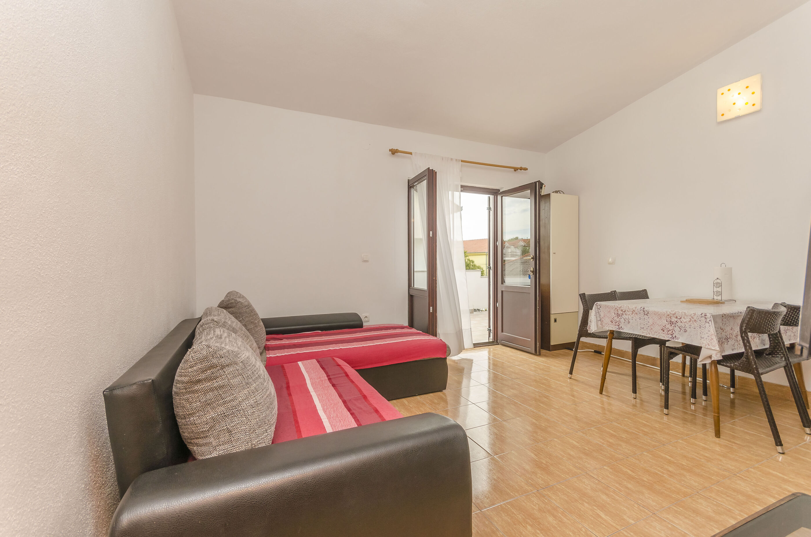 Apartments Rusan 97281-A2