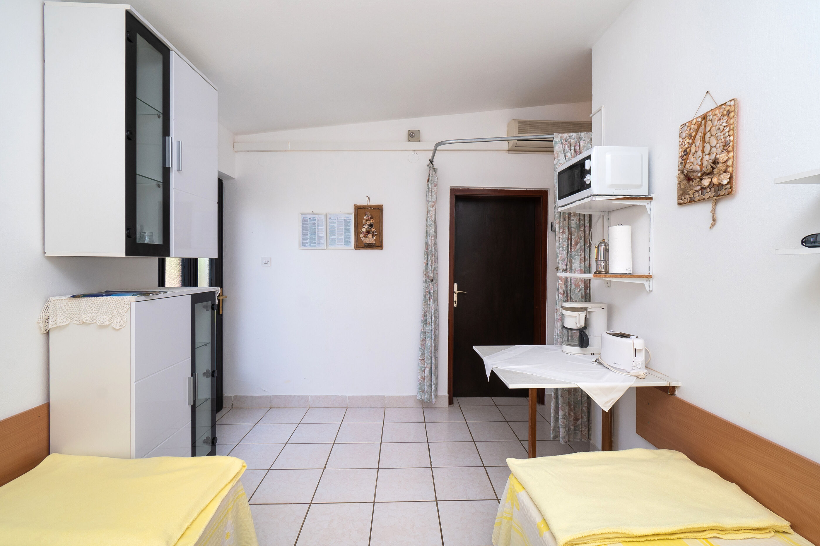 Apartments Štefani 82071-A1