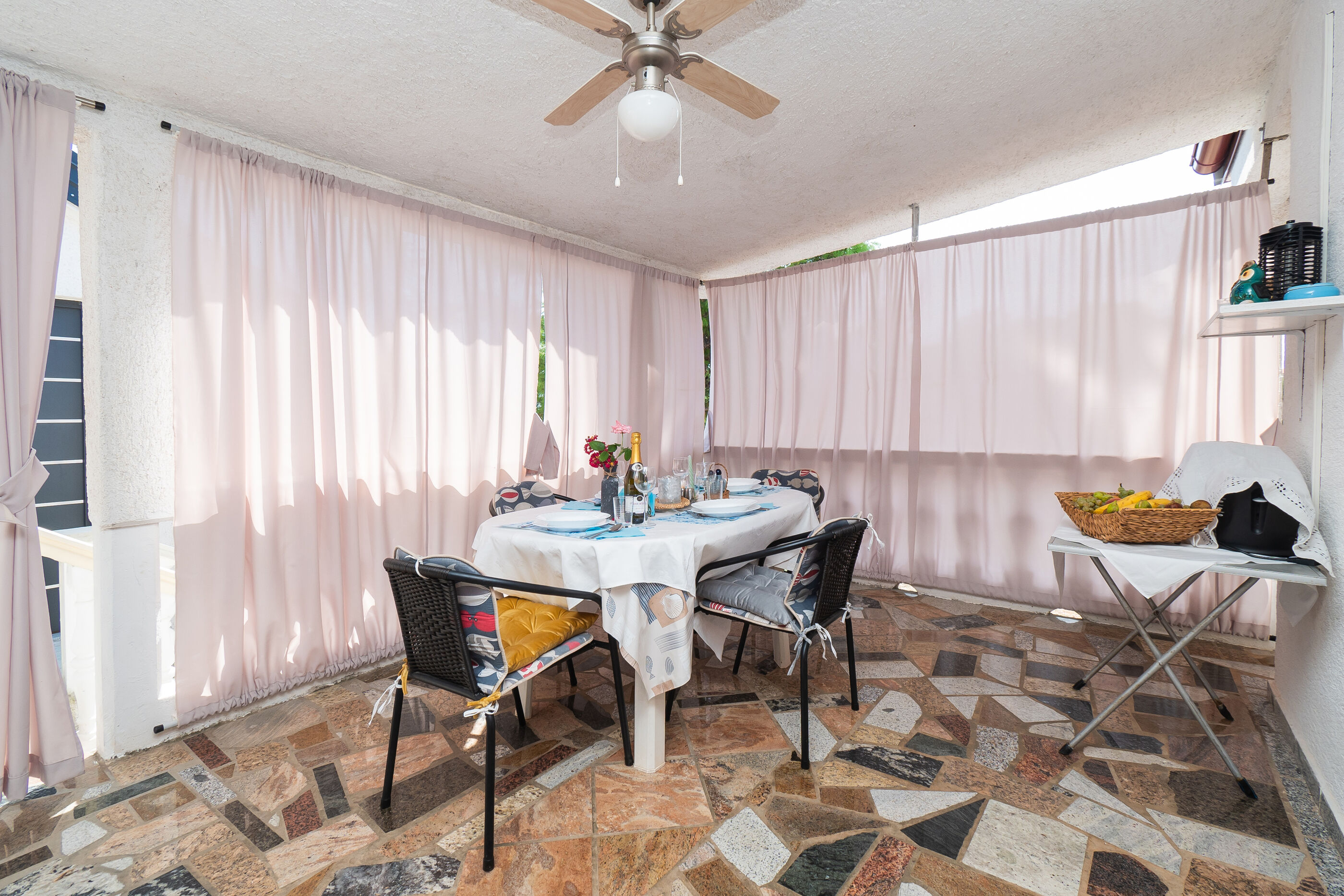 Apartments Štefani 82071-A2