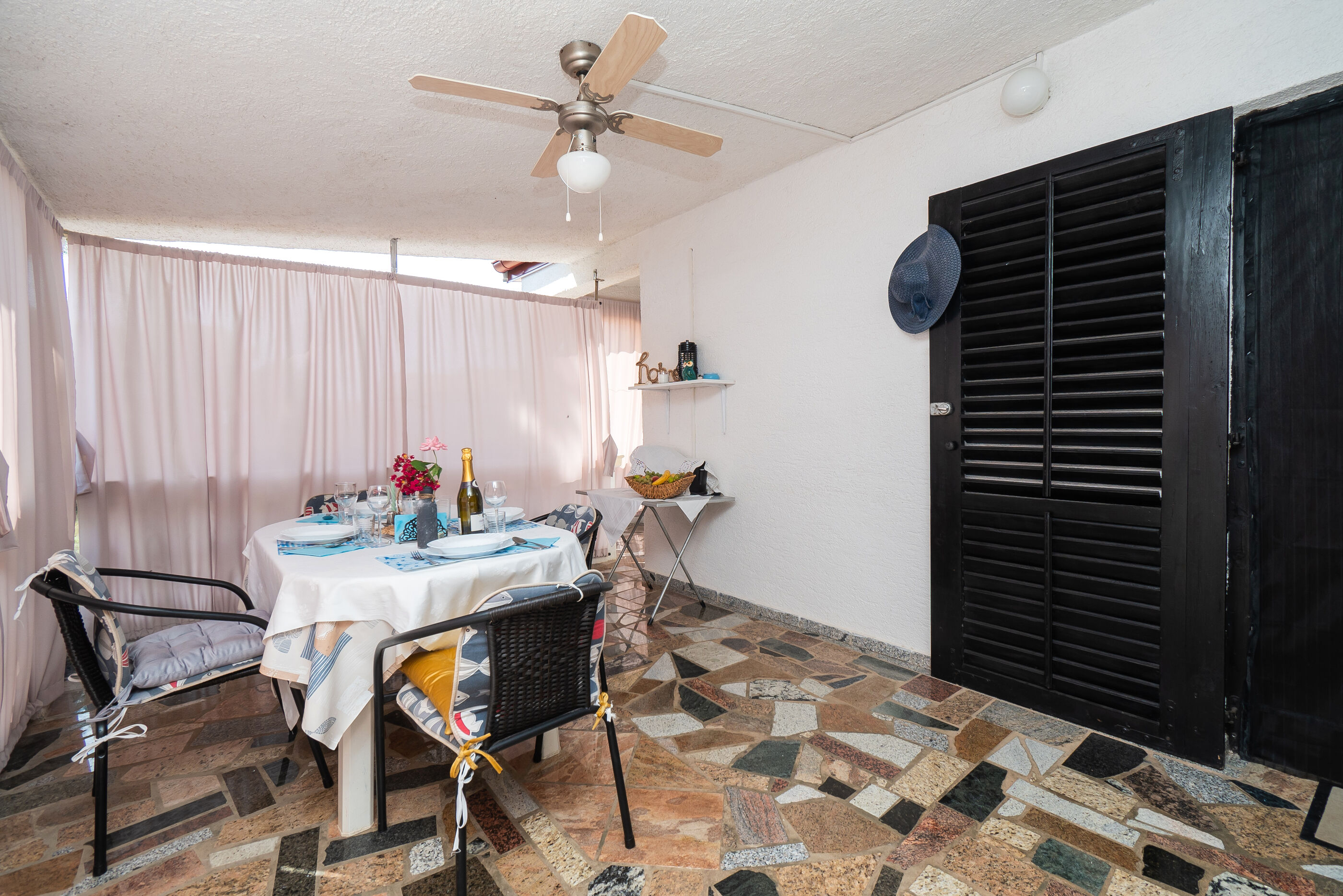 Apartments Štefani 82071-A2