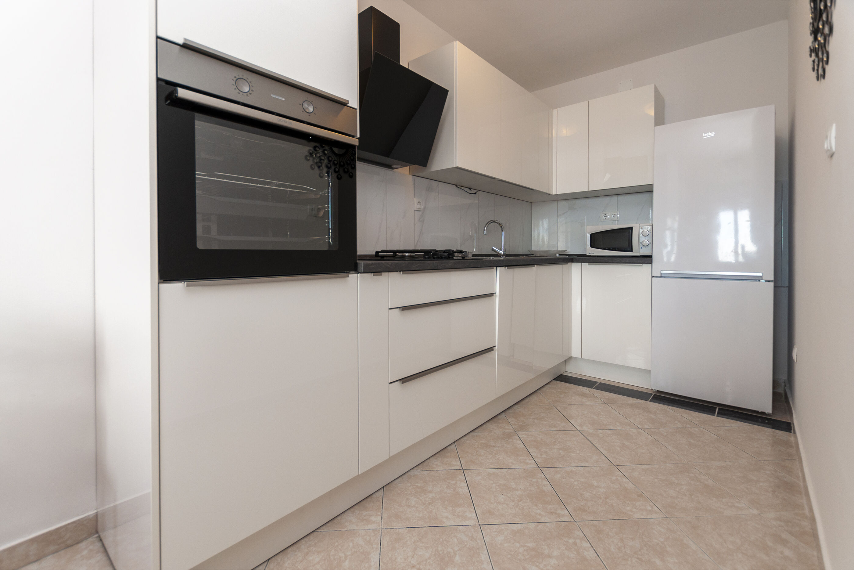 Apartment and Rooms Tatjana 32621-A1