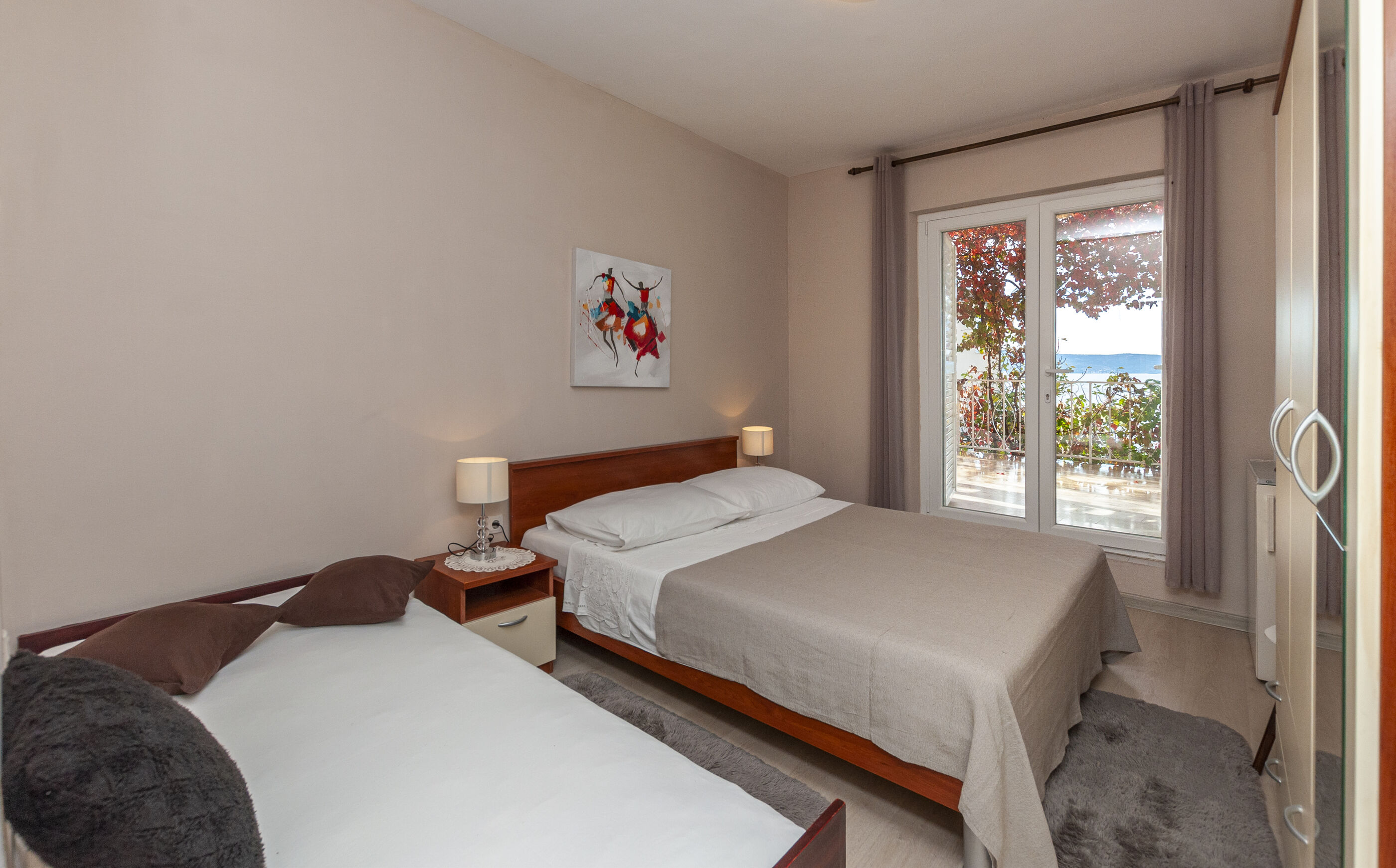 Apartment and Rooms Tatjana 32621-S2