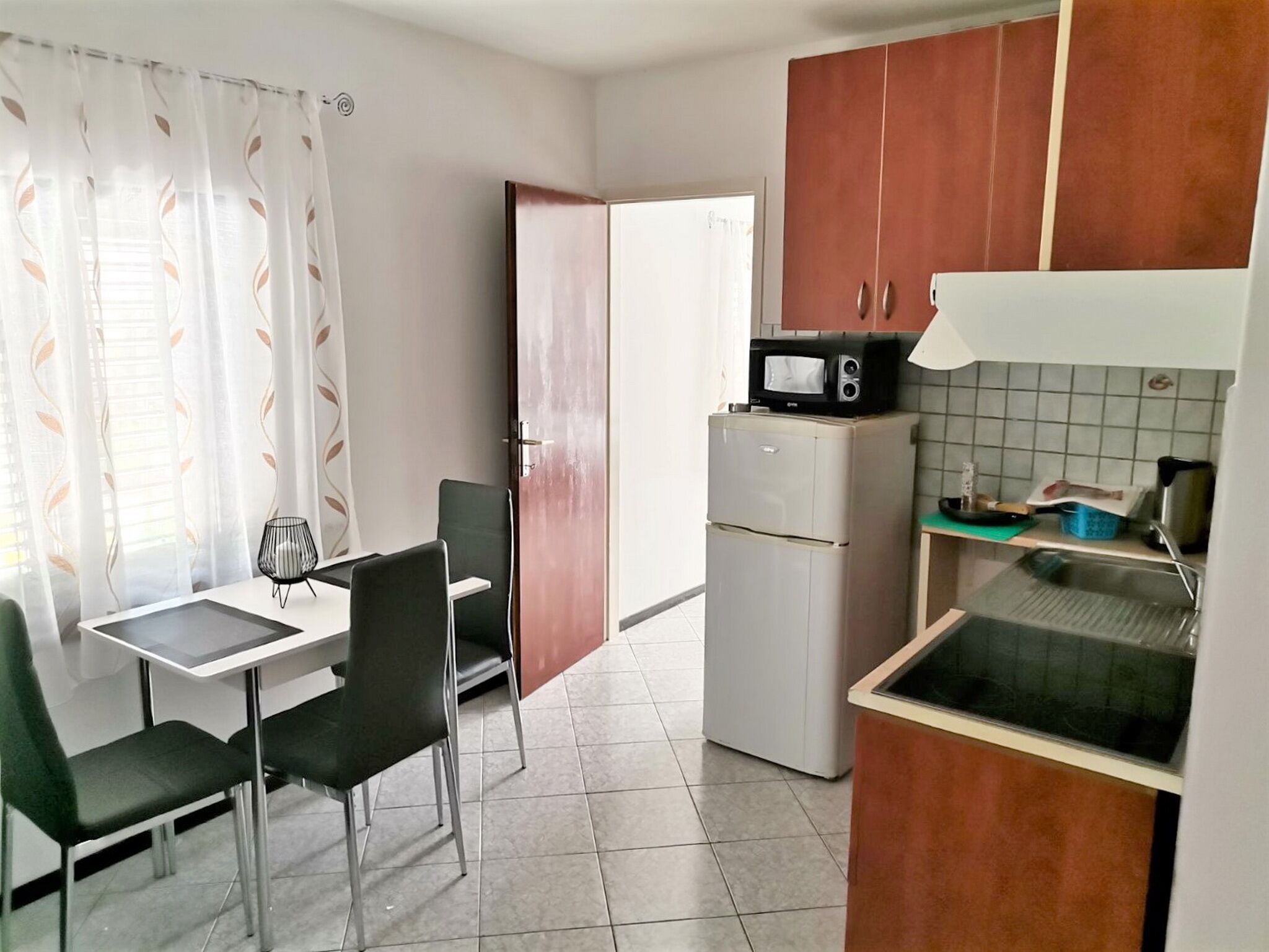 Apartments Bugi 69371-A4