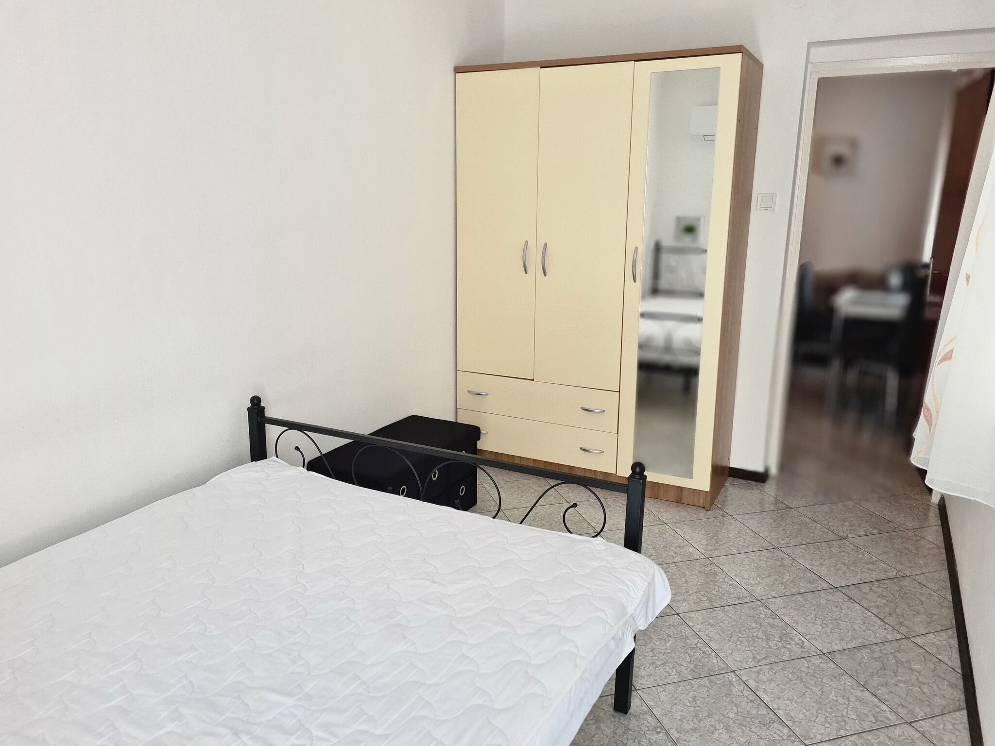 Apartments Bugi 69371-A4