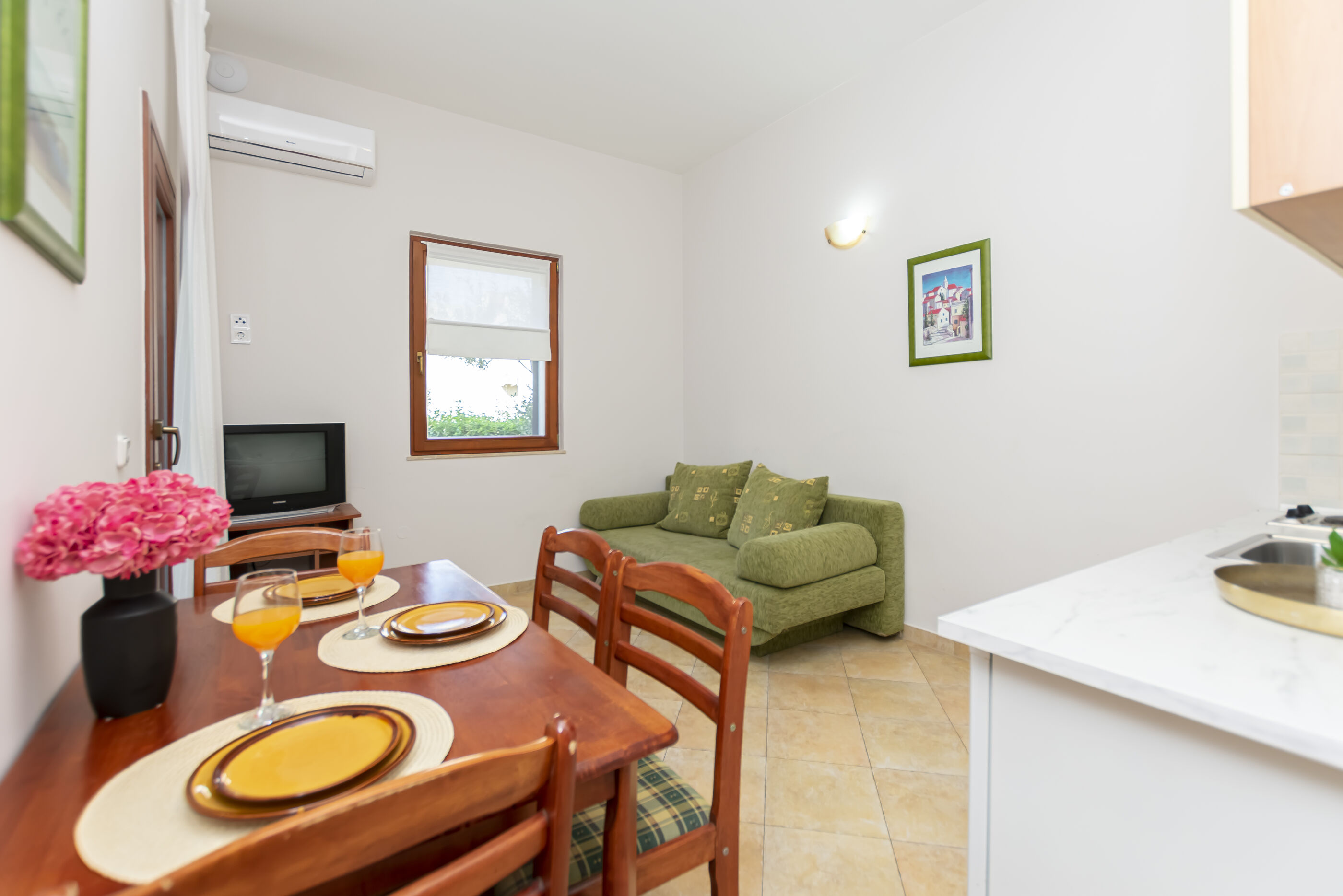 Apartments Ljiljana 71381-A5