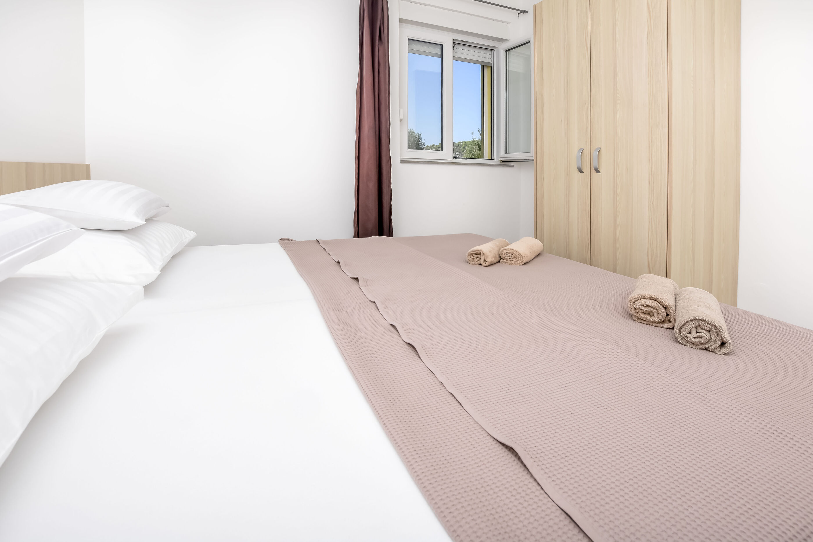 Apartments Maja 57511-A1