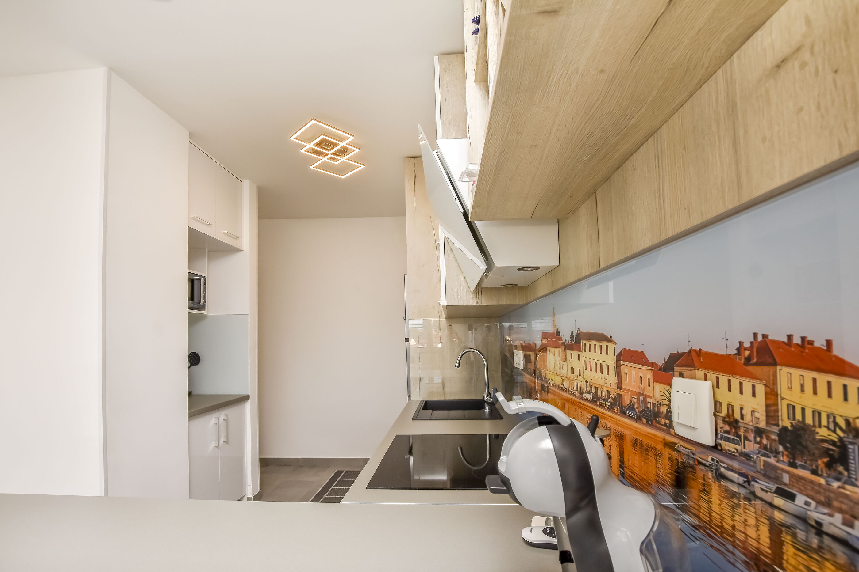 Apartments Vongola 90901-A1
