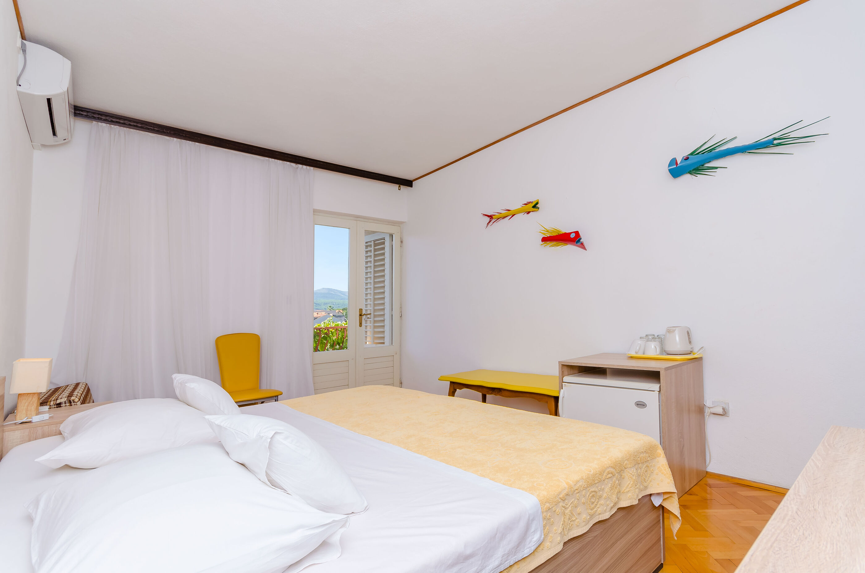 Apartments and Rooms Darinka 19271-S4