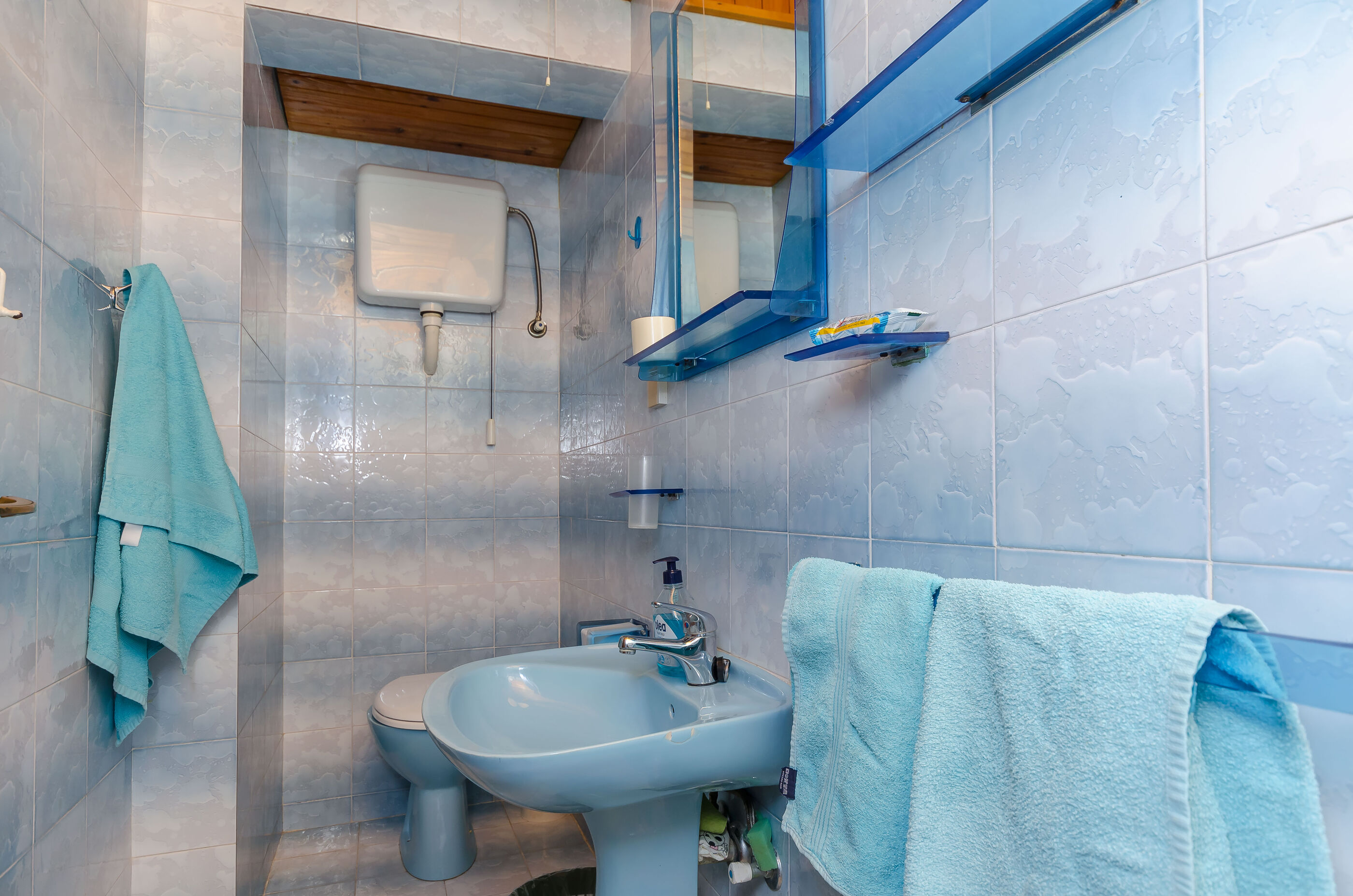 Apartments and Rooms Darinka 19271-A7