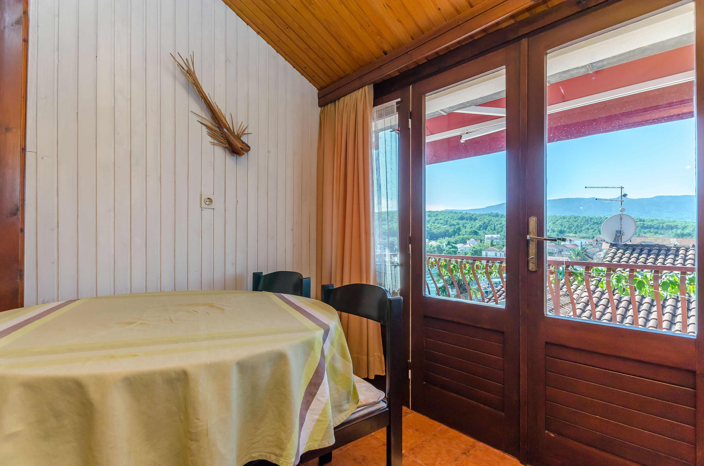 Apartments and Rooms Darinka 19271-A7