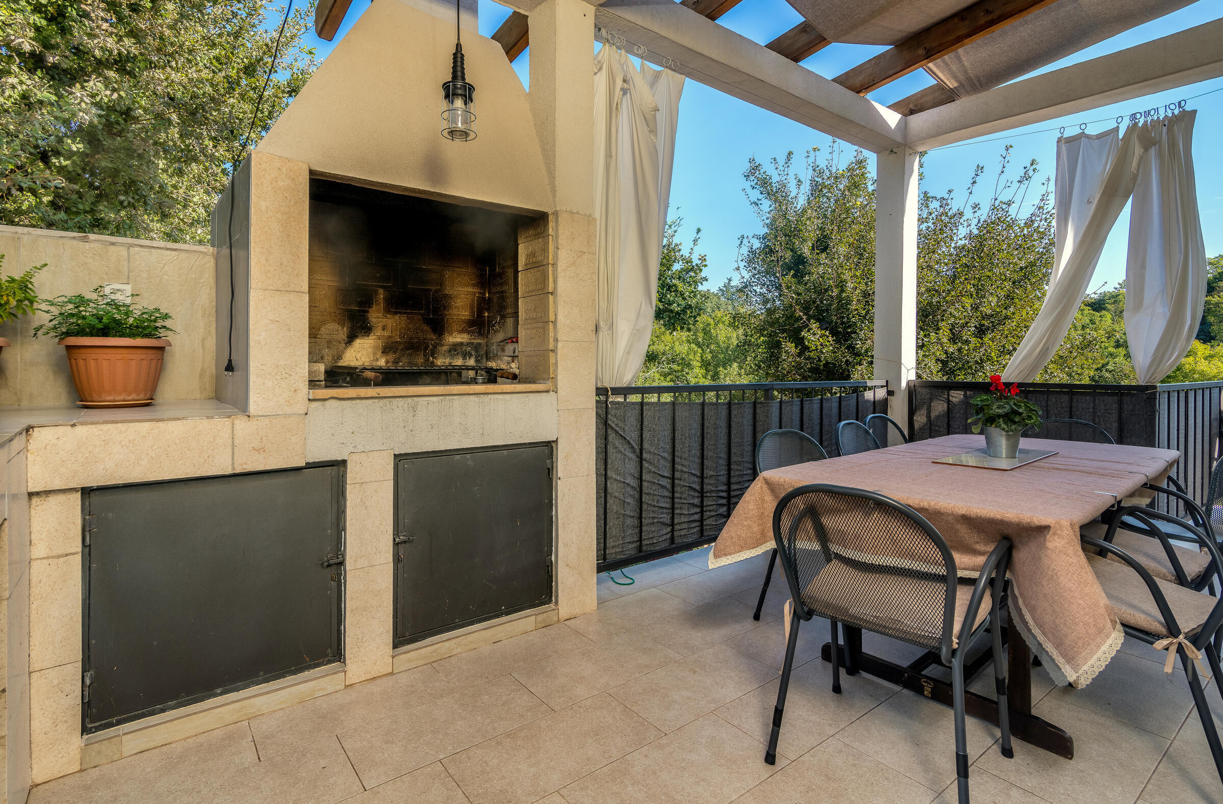 Villa Josie 62293-K1