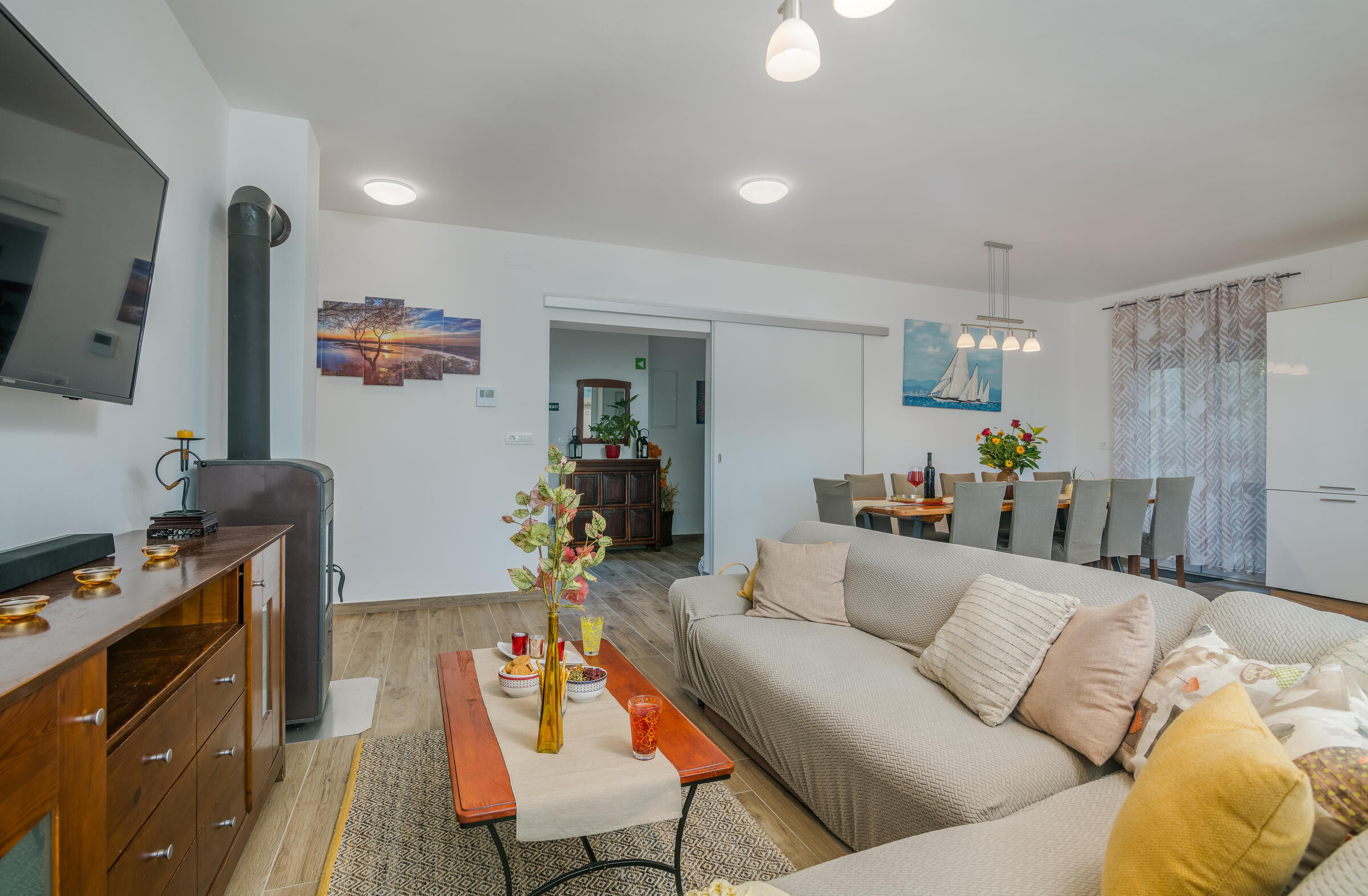 Villa Josie 62293-K1