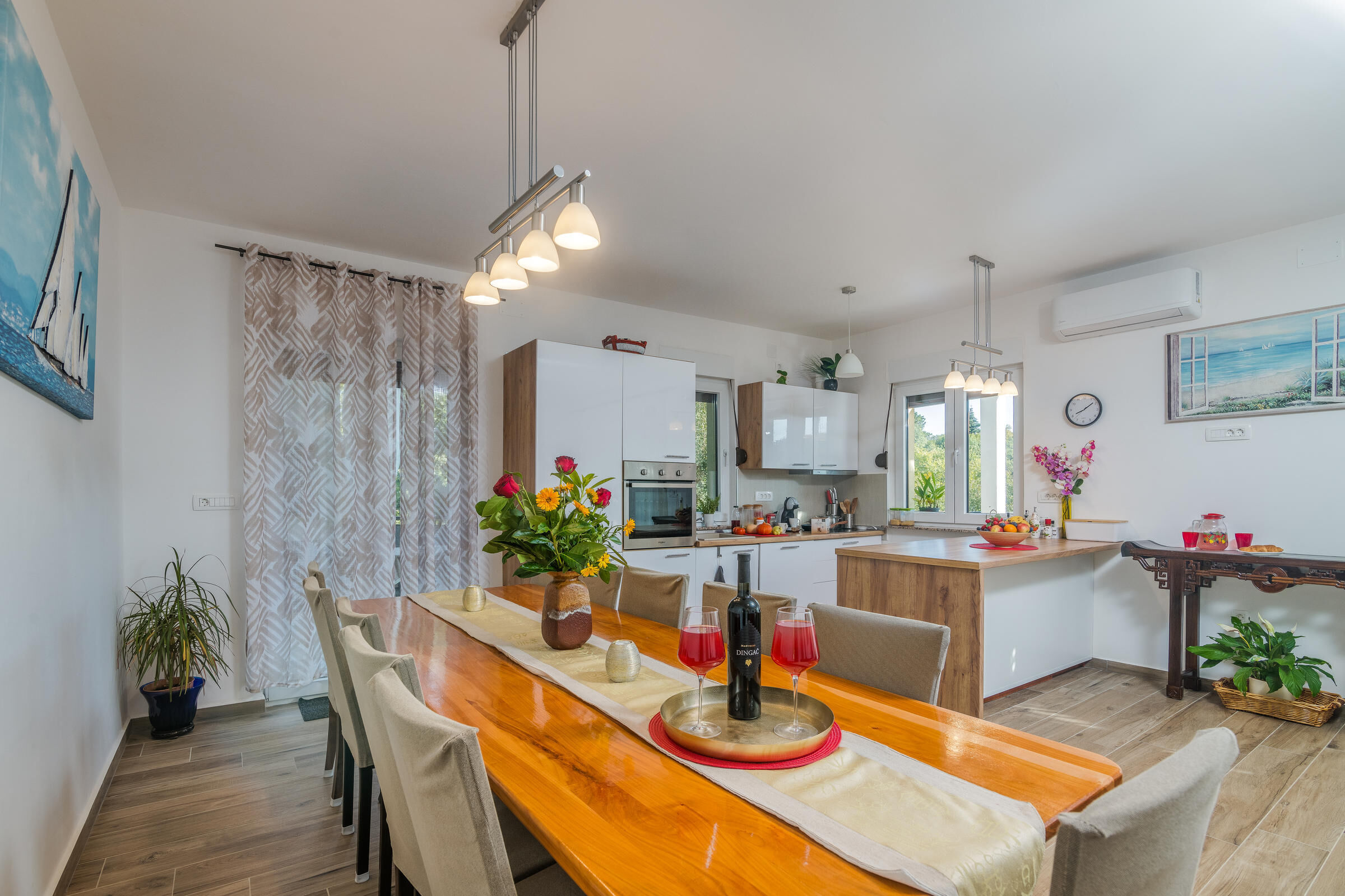 Villa Josie 62293-K1