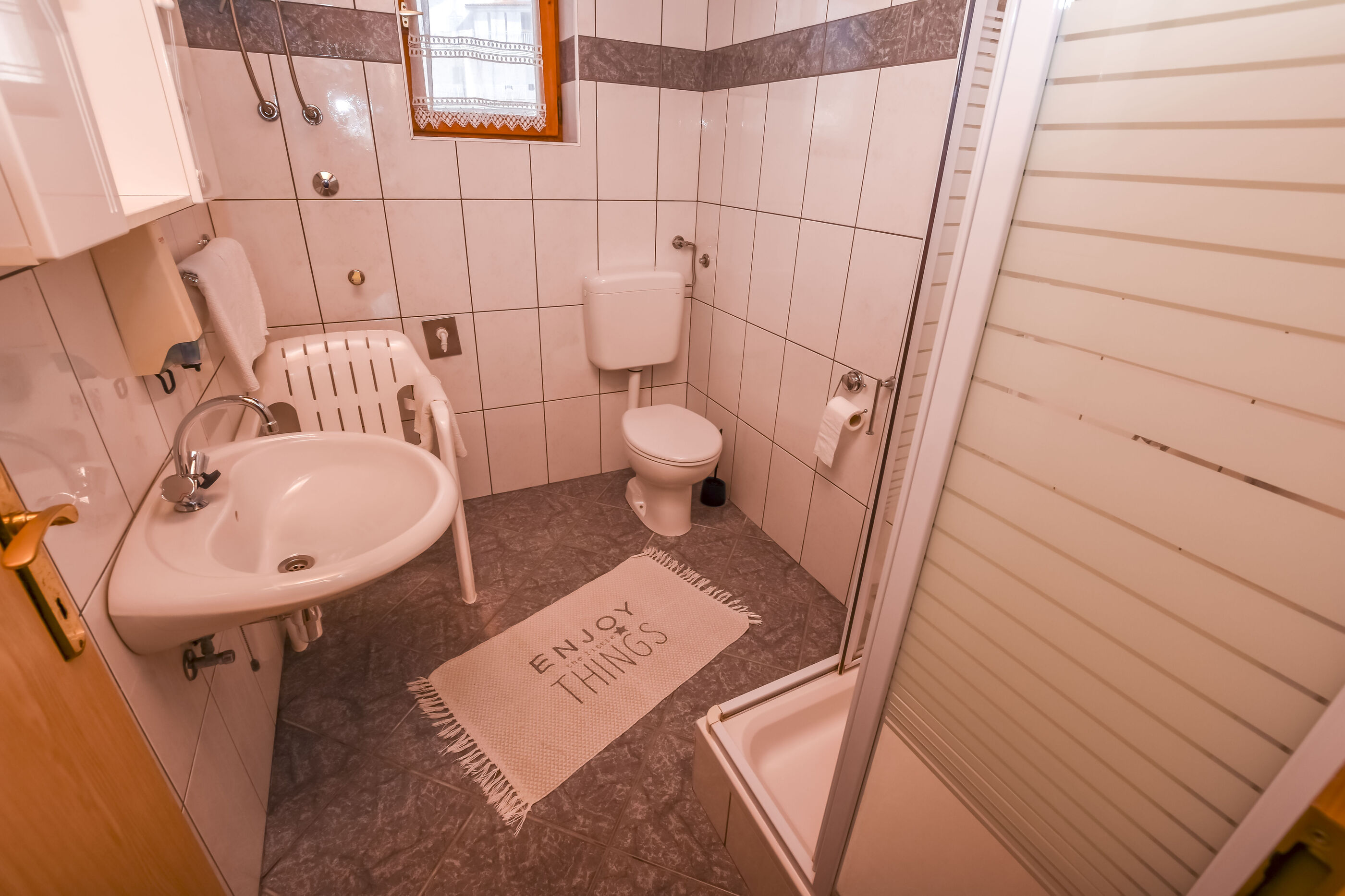 Apartments Grozdana 52461-A4