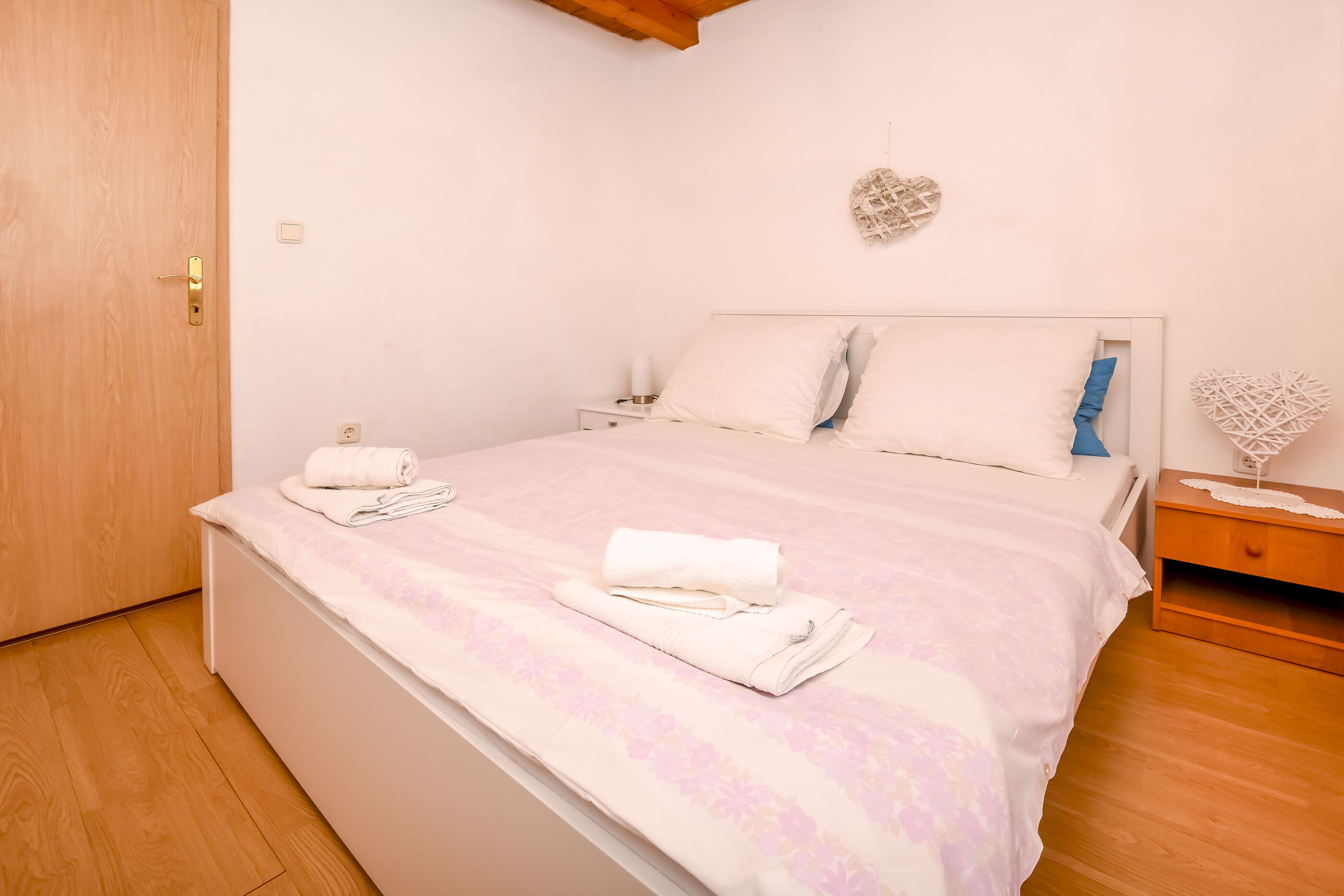 Apartments Grozdana 52461-A4