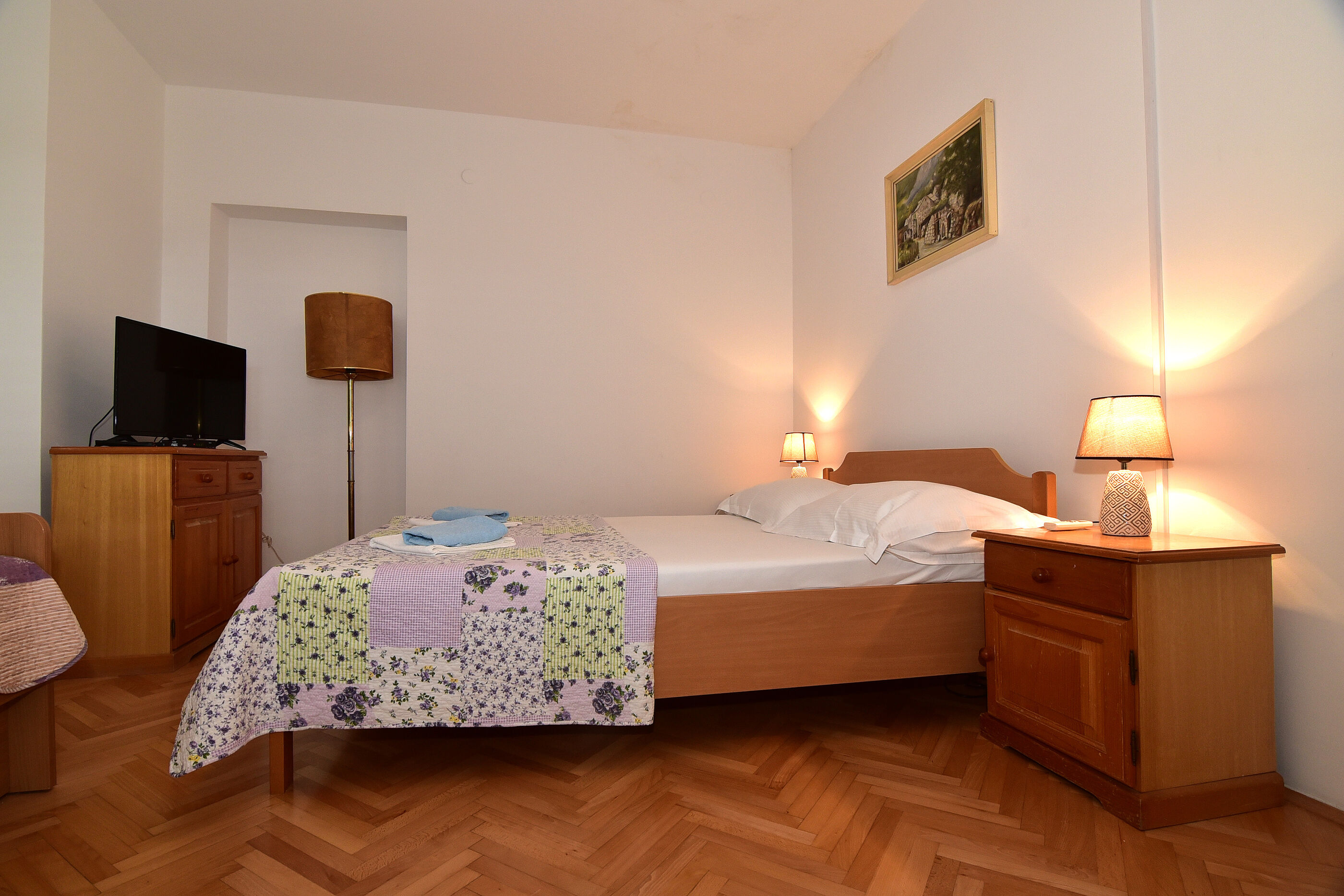 Apartments Good 97471-A1
