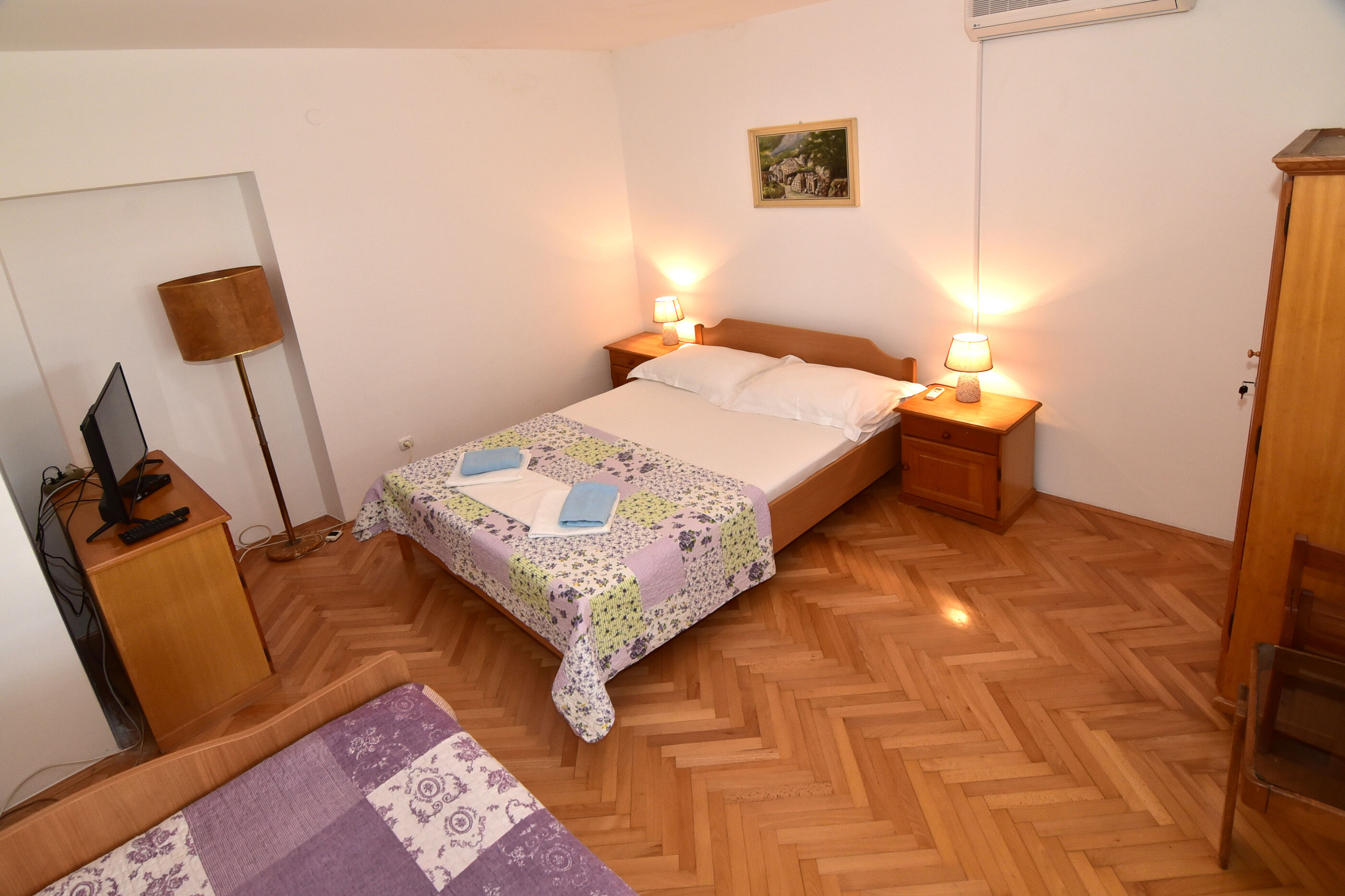 Apartments Good 97471-A1