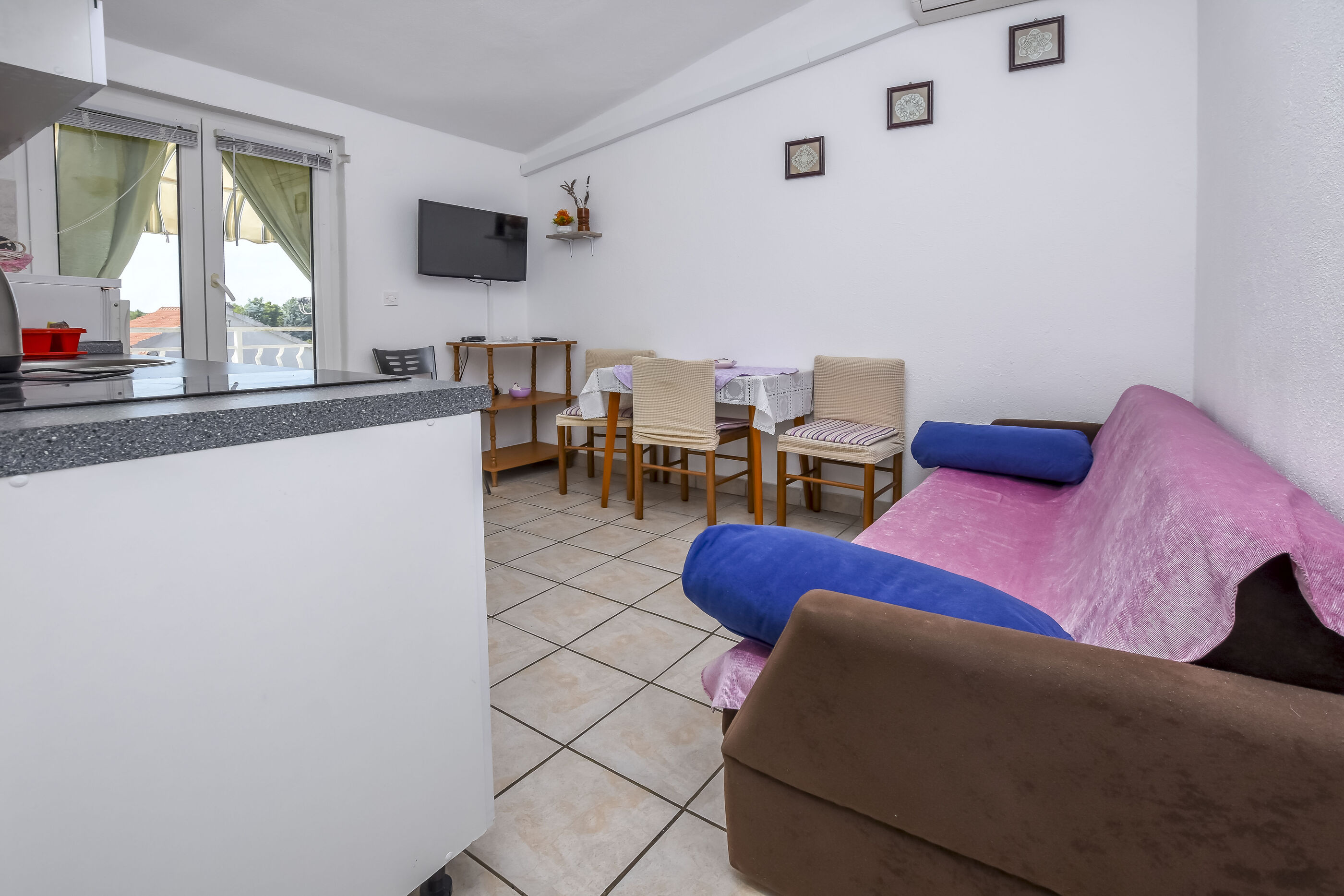 Apartments Karleusa 24351-A2