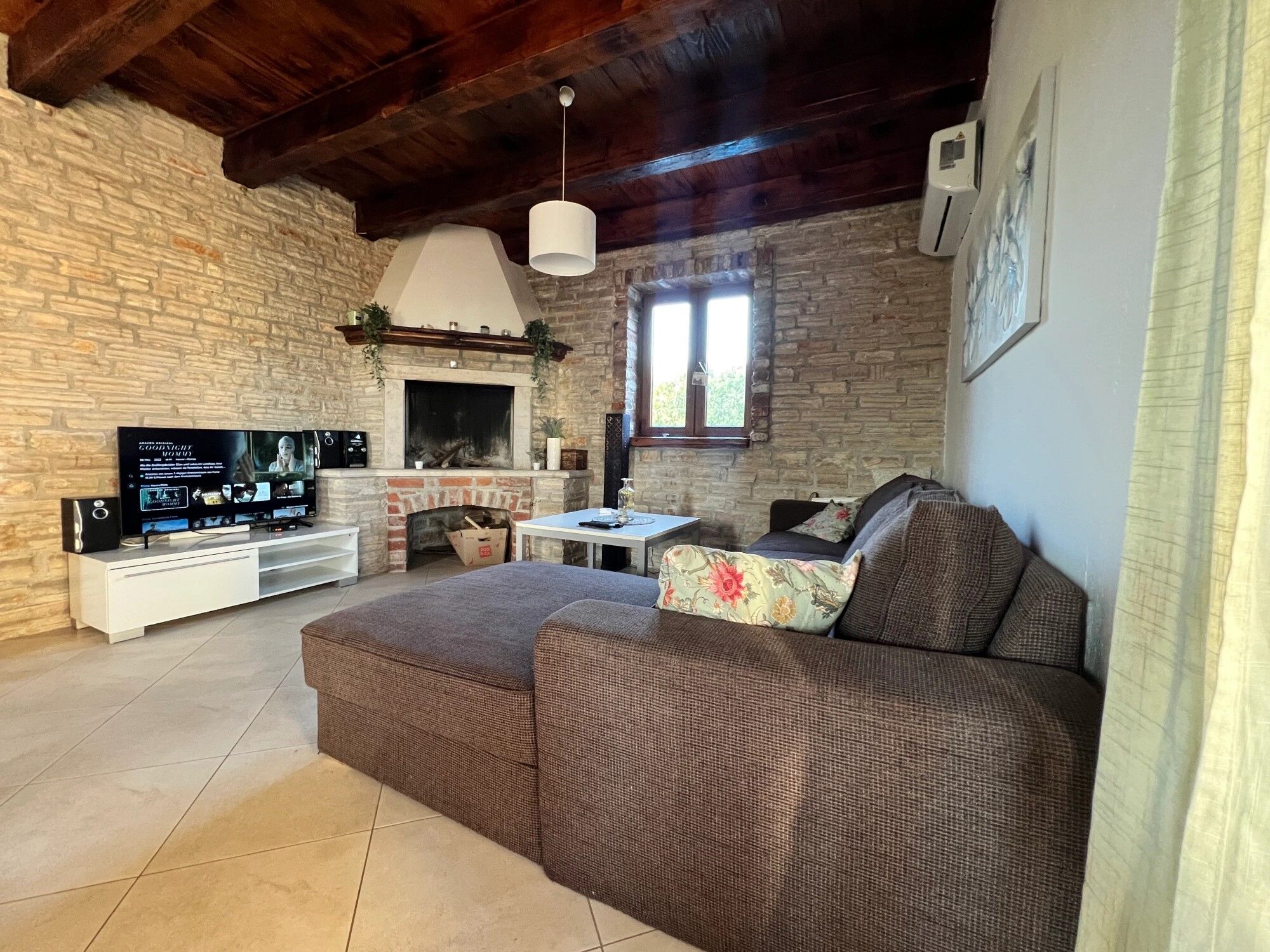 House Lena 74461-K1