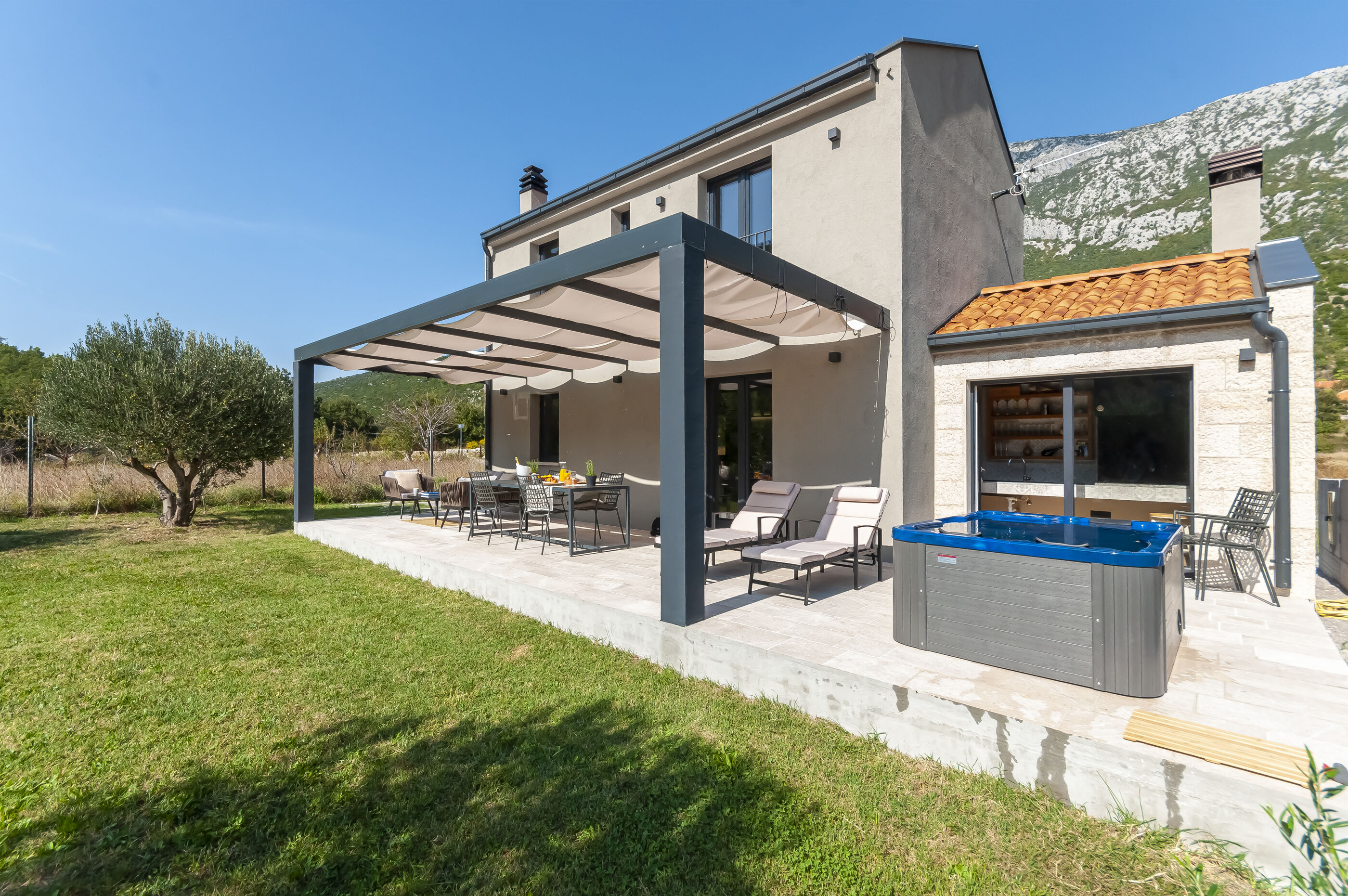 House Madonna di Smovo 97371-K1