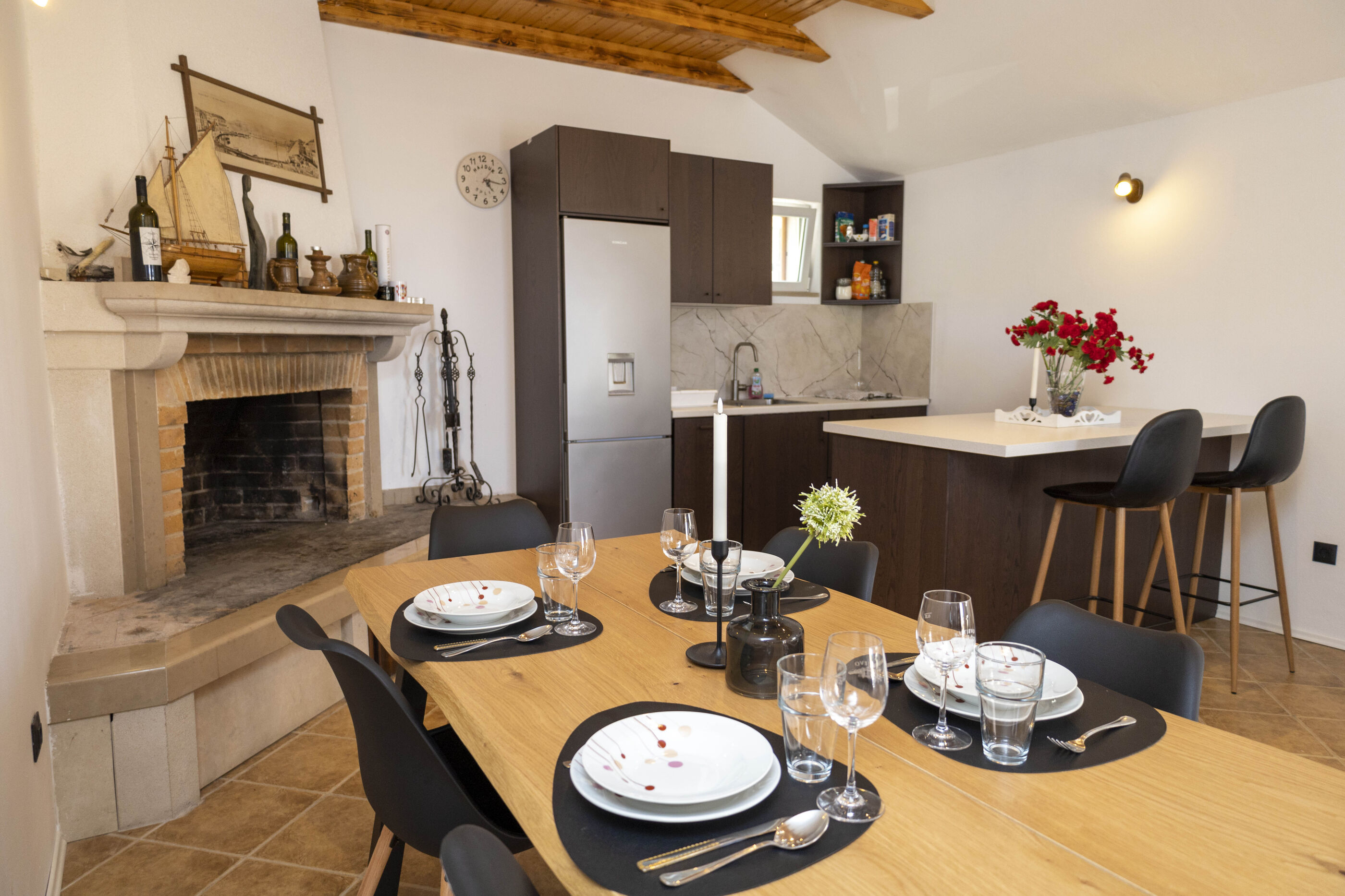 House Vicko 27551-K1