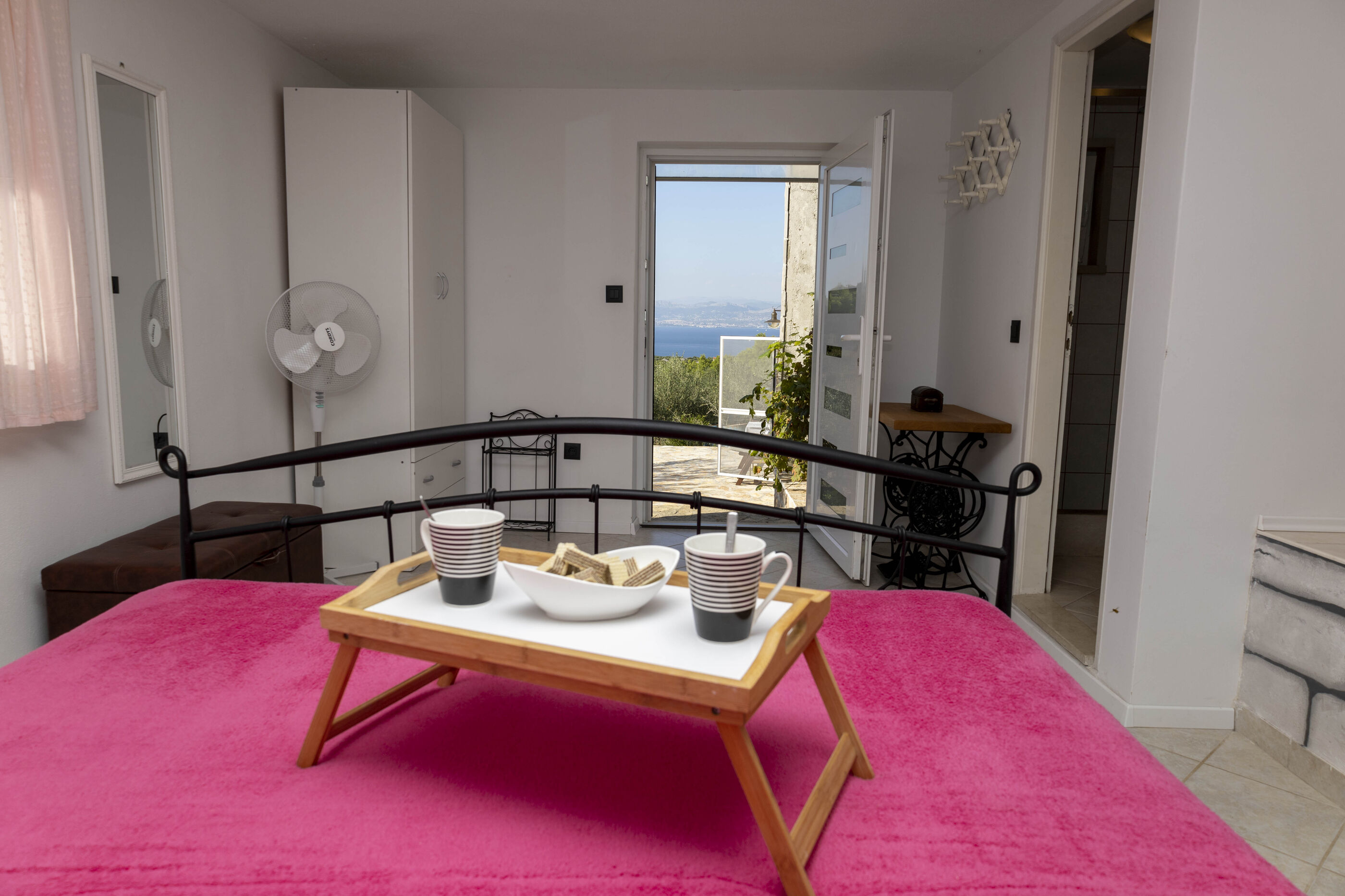 House Vicko 27551-K1
