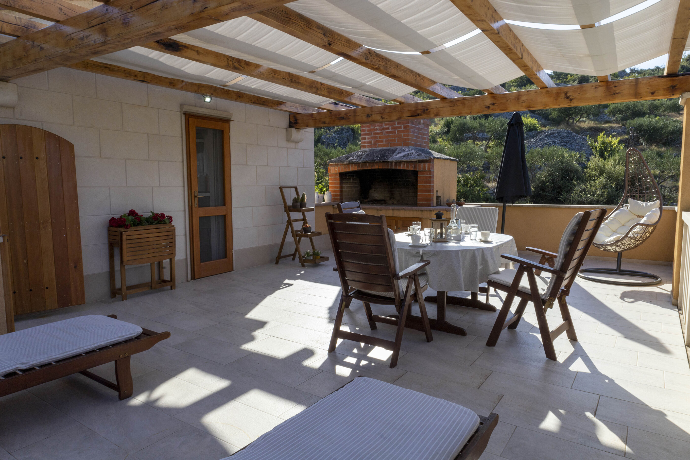House Vicko 27551-K1