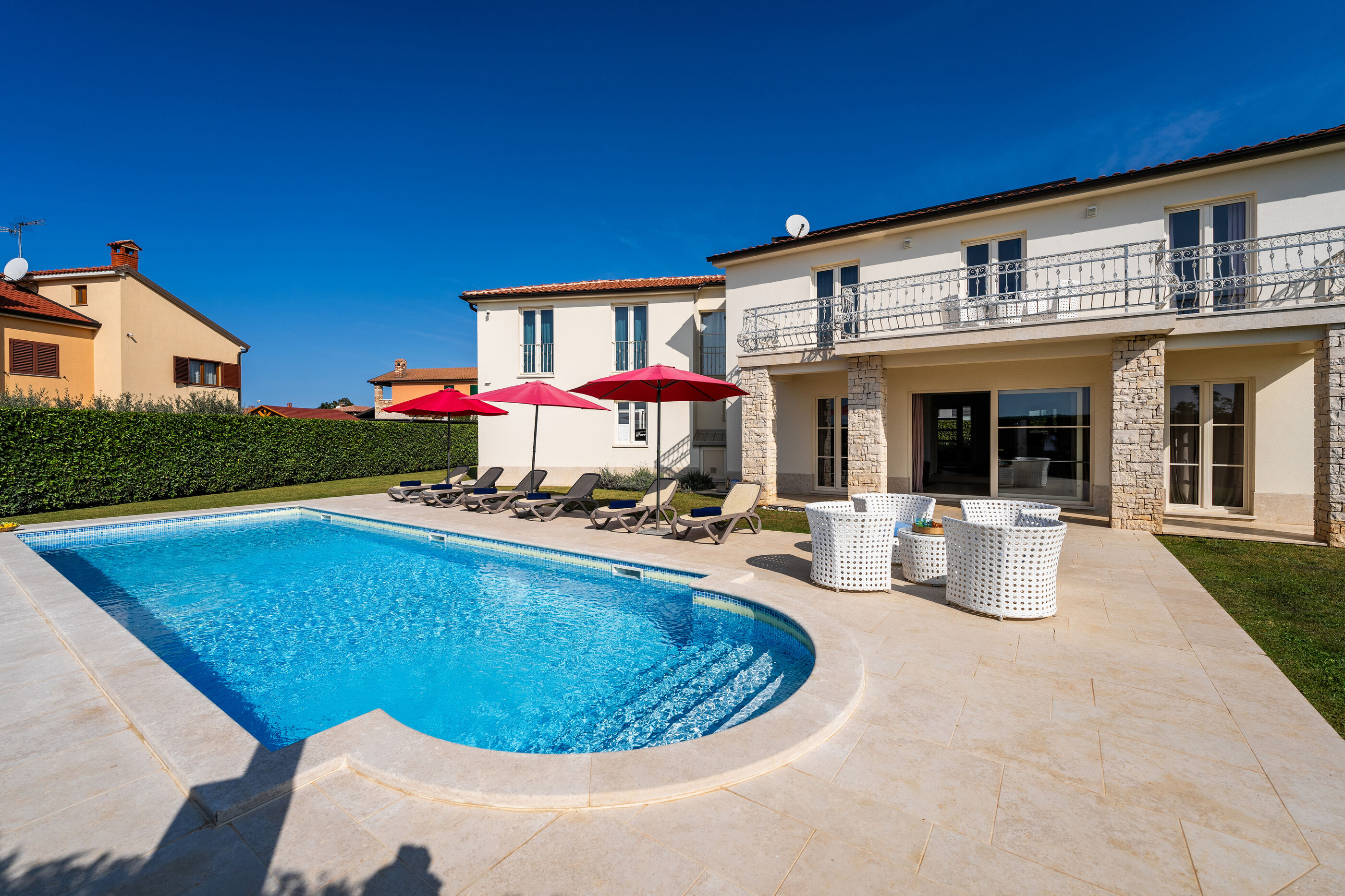 Villa Bincila Exclusive 97481-K1