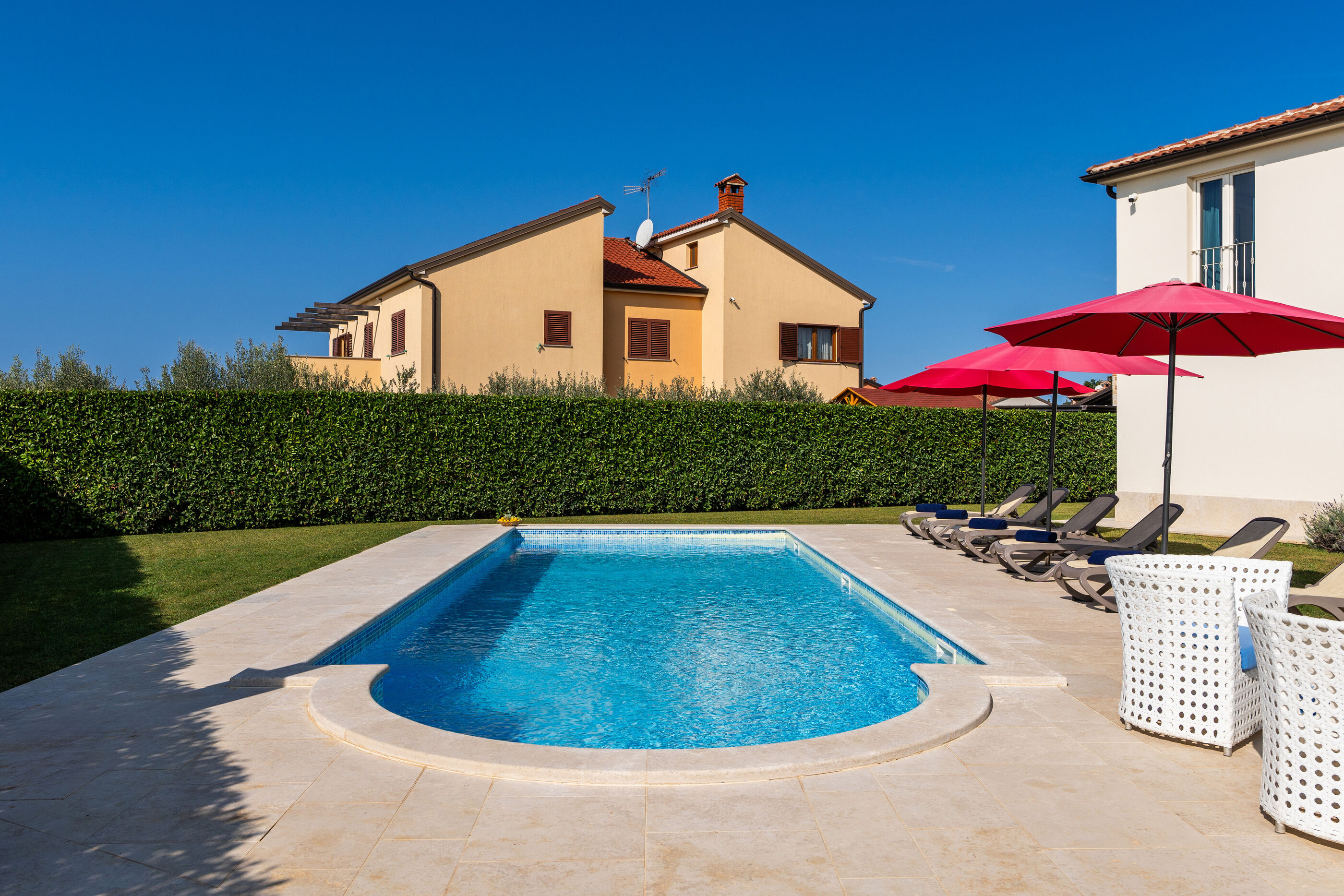 Villa Bincila Exclusive 97481-K1