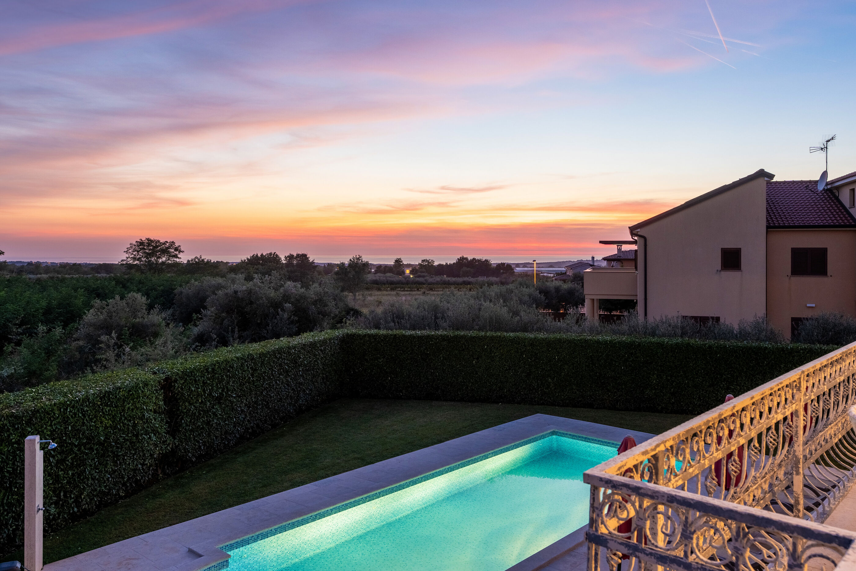Villa Bincila Exclusive 97481-K1